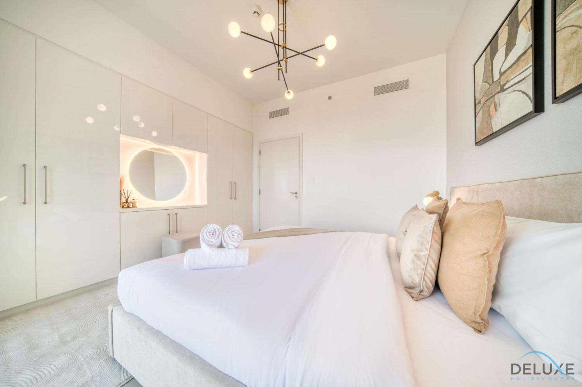 Exquisite 1br At Downtown Views Ii Tower 2 Downtown By Deluxe Homes Dubai