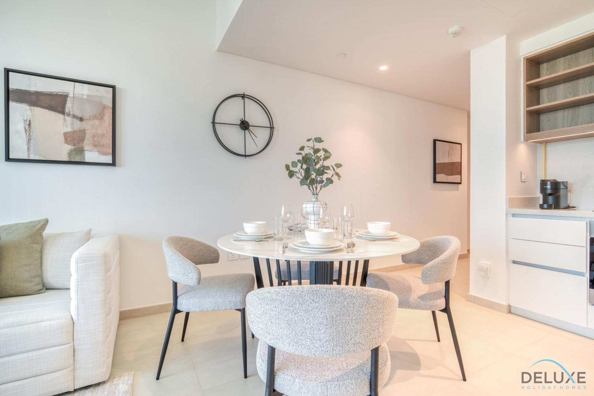 Exquisite 1br At Downtown Views Ii Tower 2 Downtown By Deluxe Homes Dubai