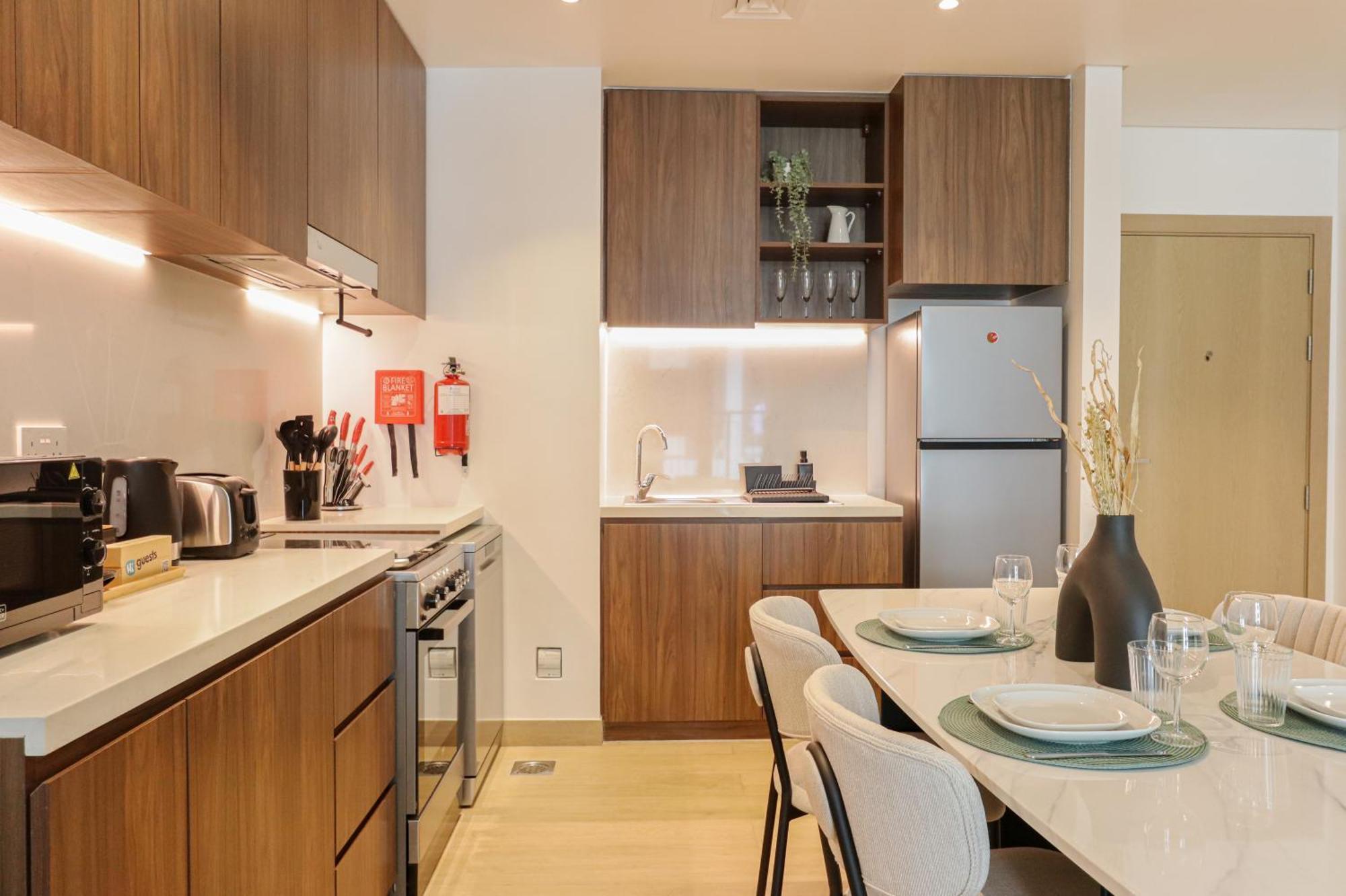 Higuests - Spacious 1br 3mins Walk To The Dubai