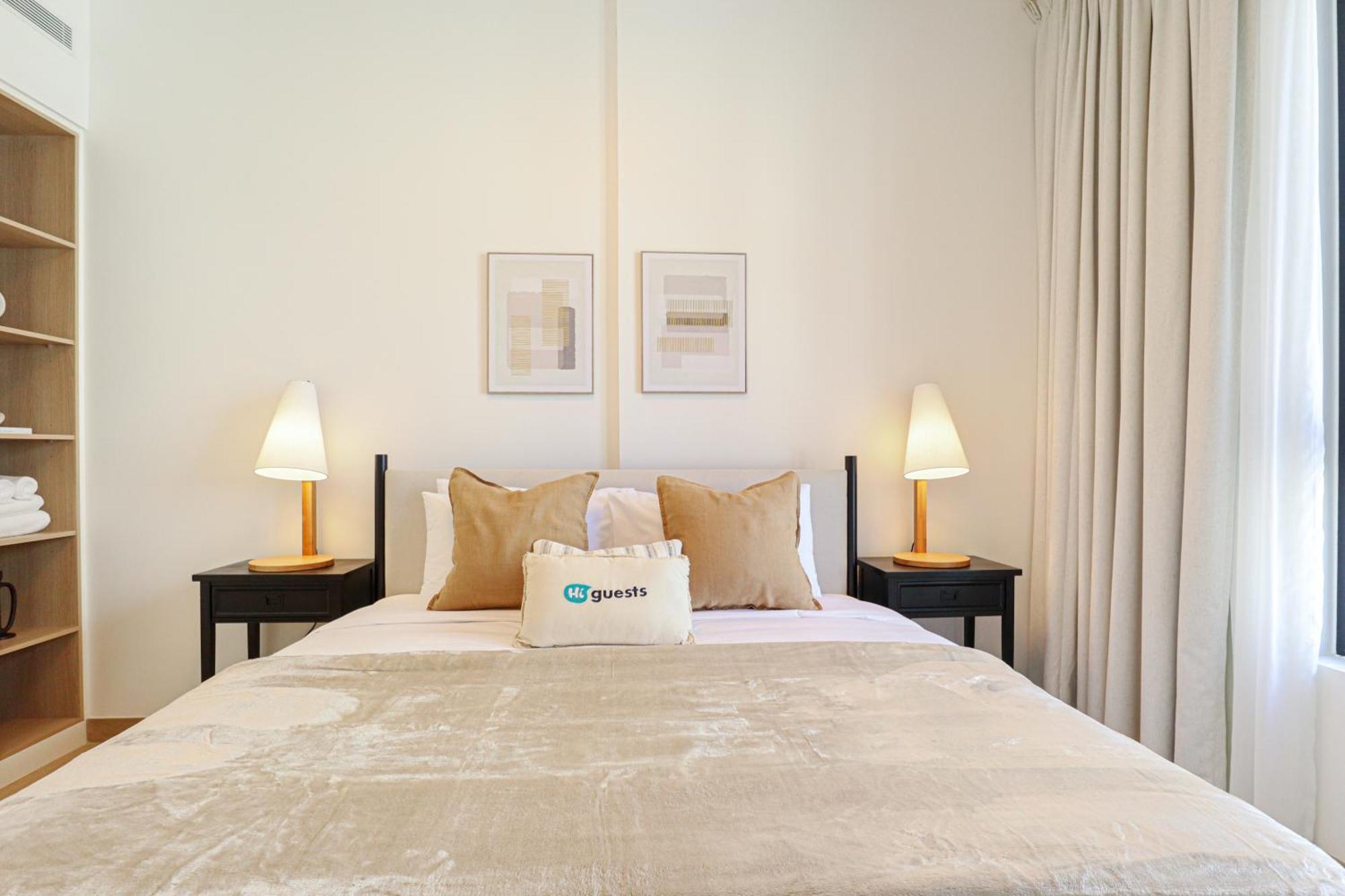 Apartment Higuests - Spacious 1br 3mins Walk To The *