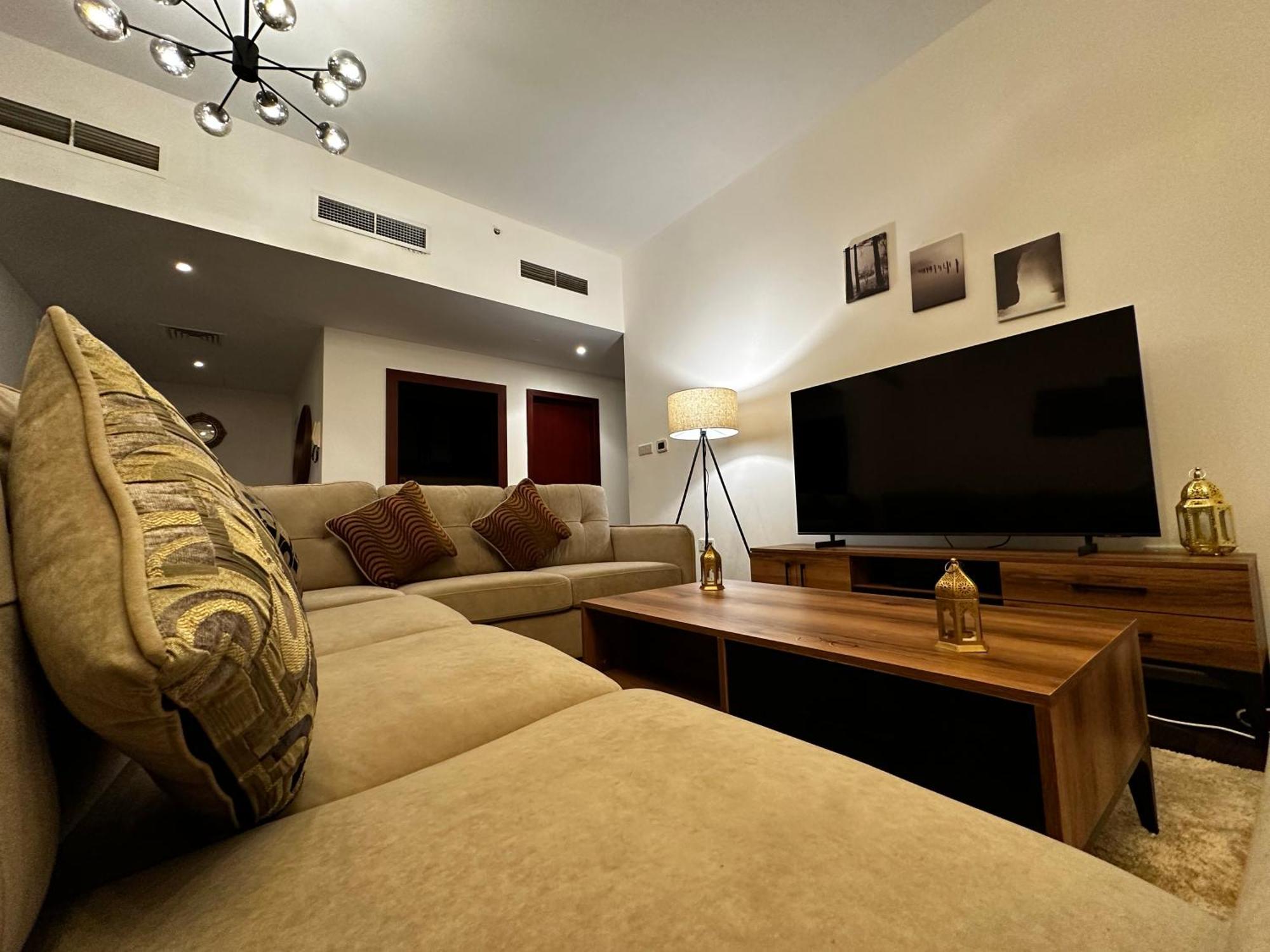 Haidy Homes 2br Jbr *