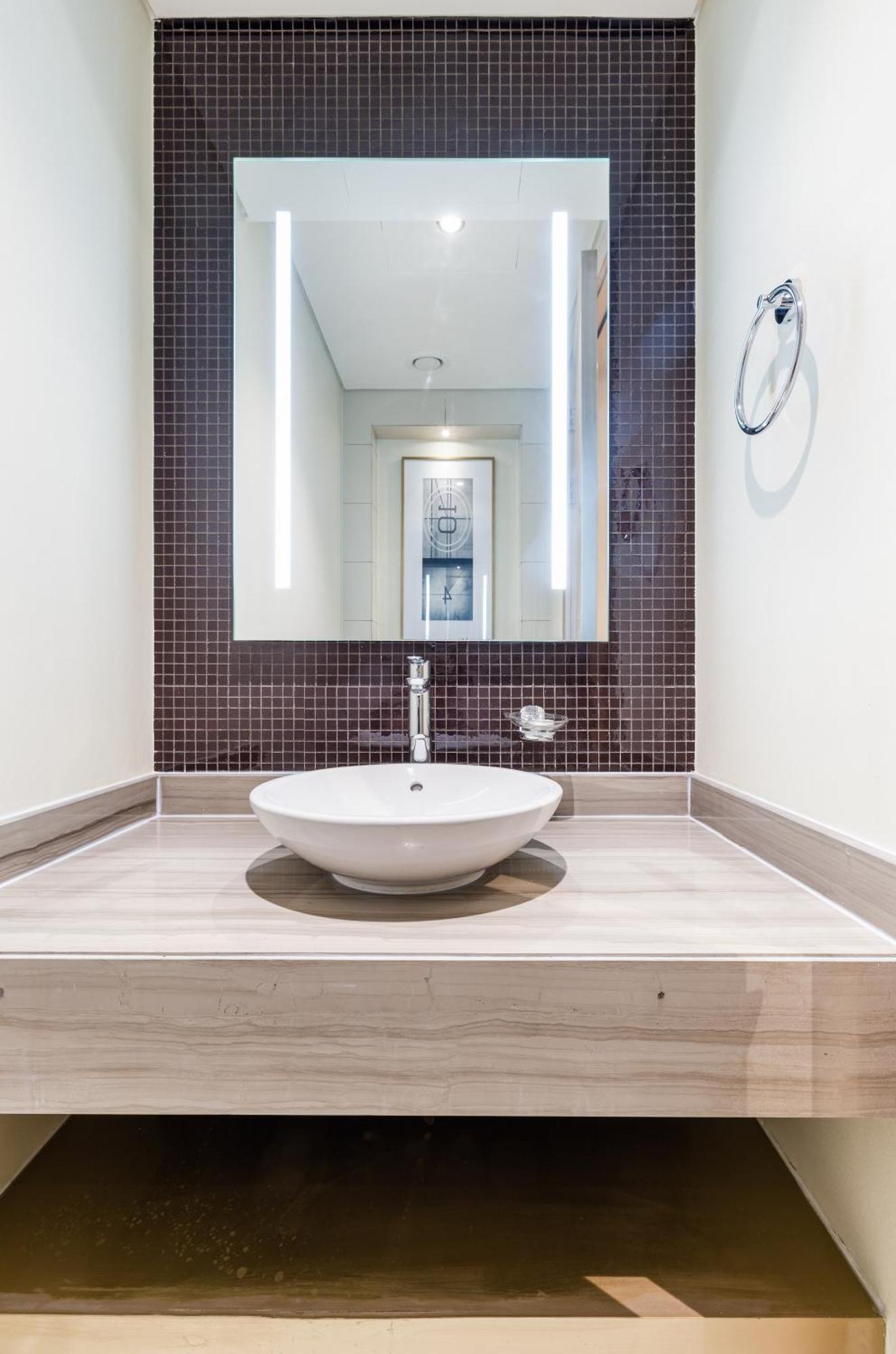 Apartment Aliving Supreme 2br Damac Paramount Tower Business Bay 2907 Dubai