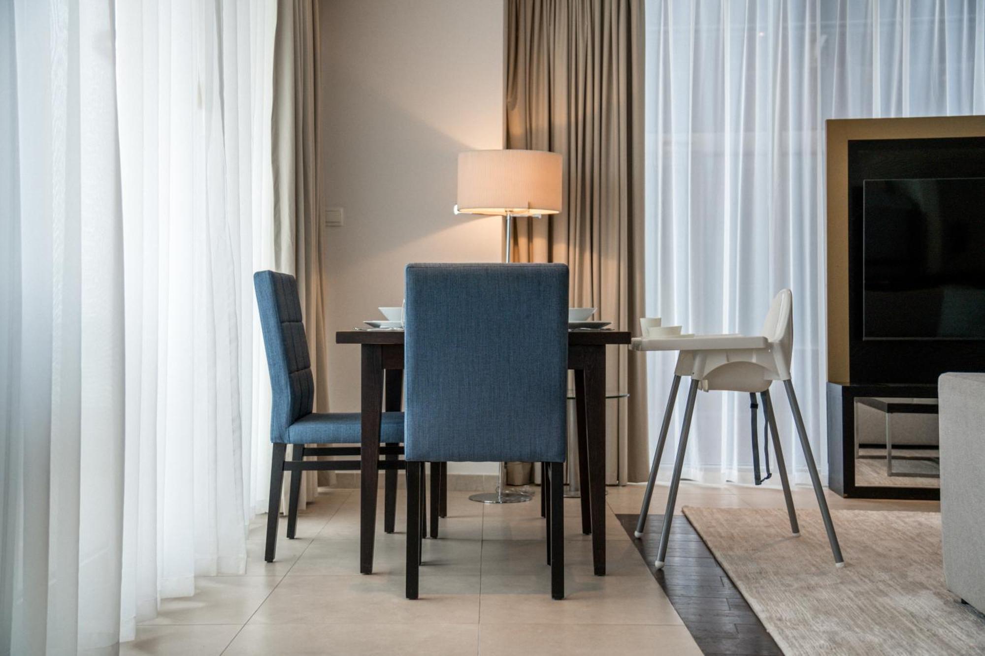 Apartment Sky-high 2-bdr Gem Sports *
