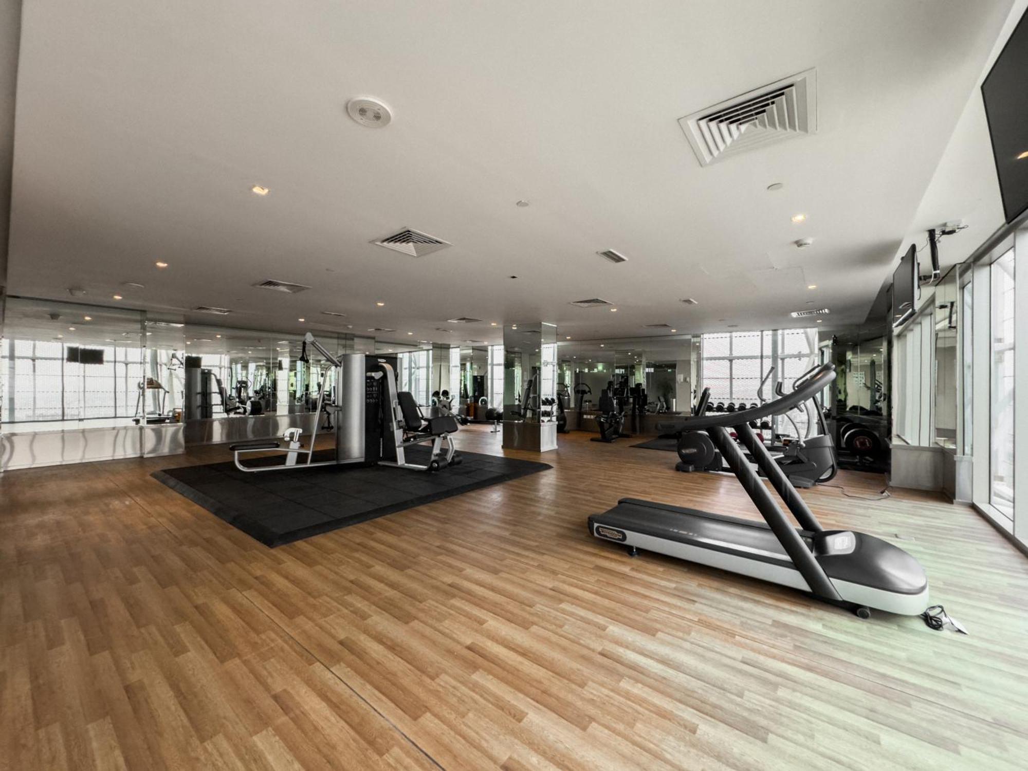 Sky-high 2-bdr Gem Sports * Dubai