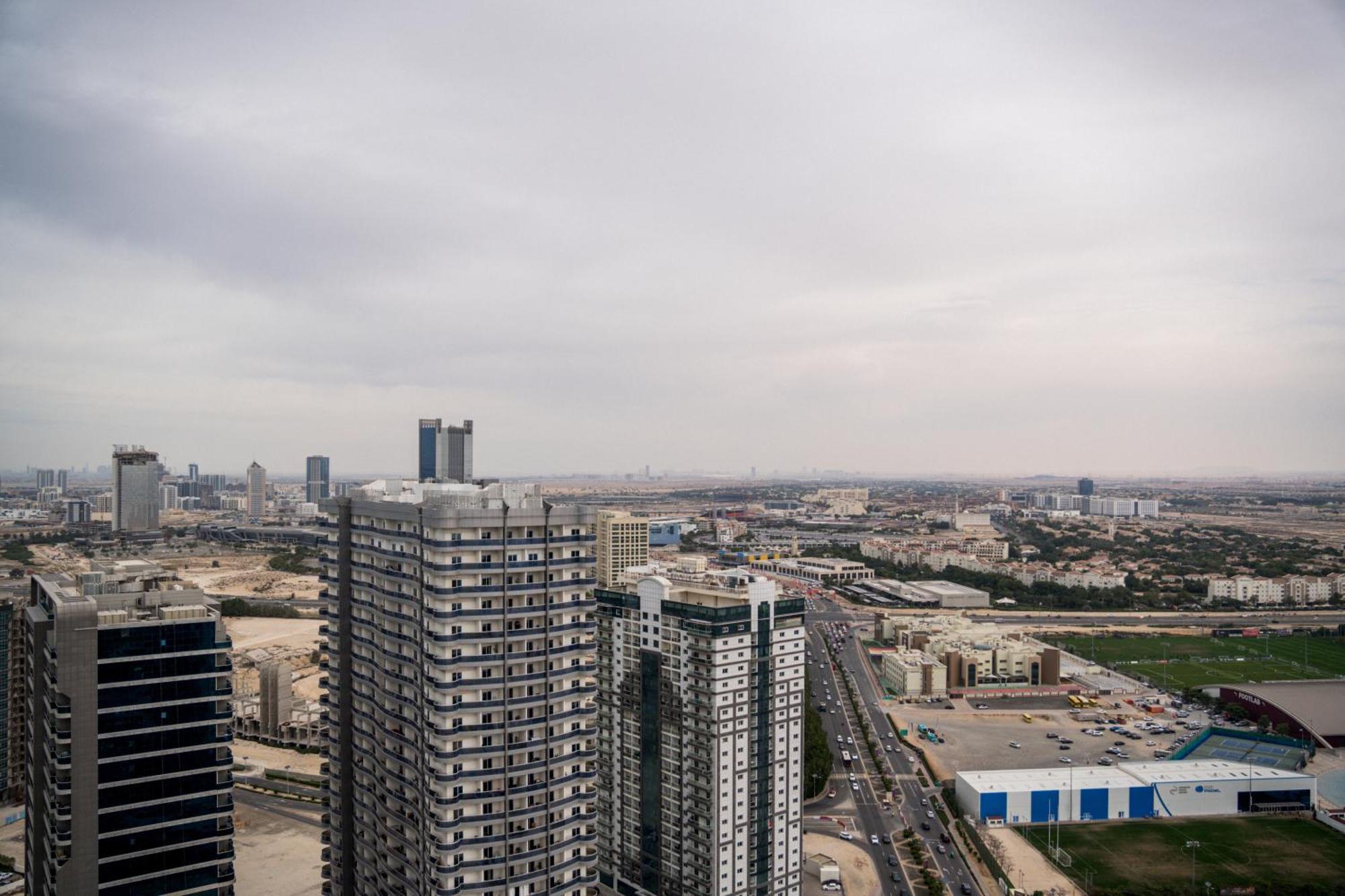 Sky-high 2-bdr Gem Sports Dubai