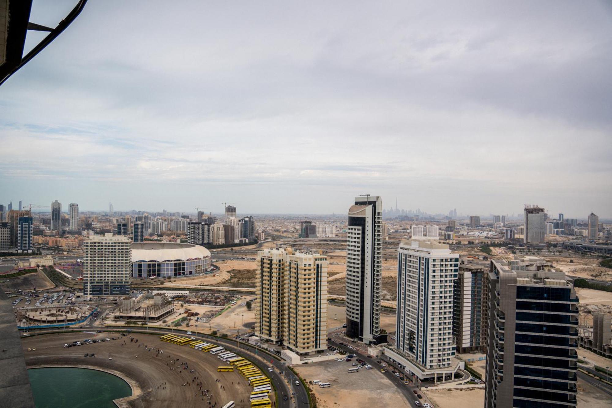 Apartment Sky-high 2-bdr Gem Sports *