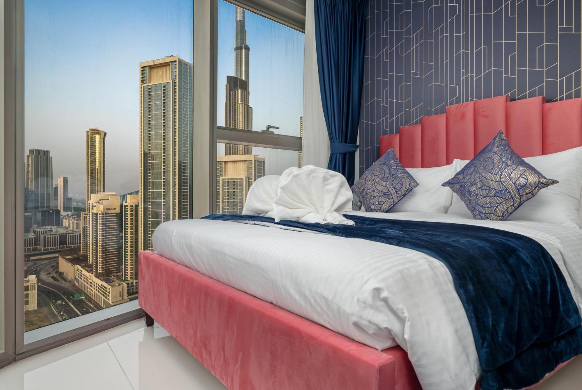 Super High Infinity Pool And Amazing Burj Khalifa View 3 Bedroom In Paramount Midtown * Dubai