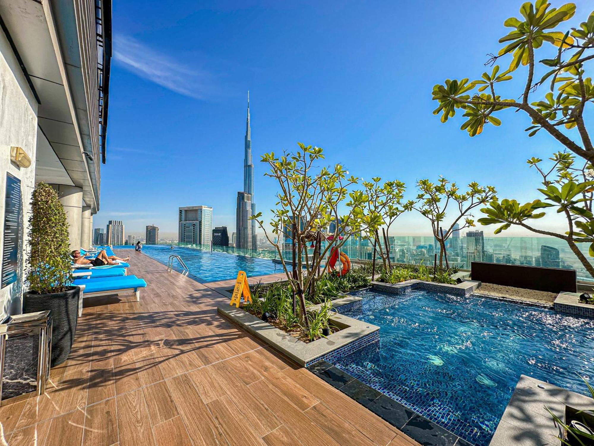 Apartment Super High Infinity Pool And Amazing Burj Khalifa View 3 Bedroom In Paramount Midtown *