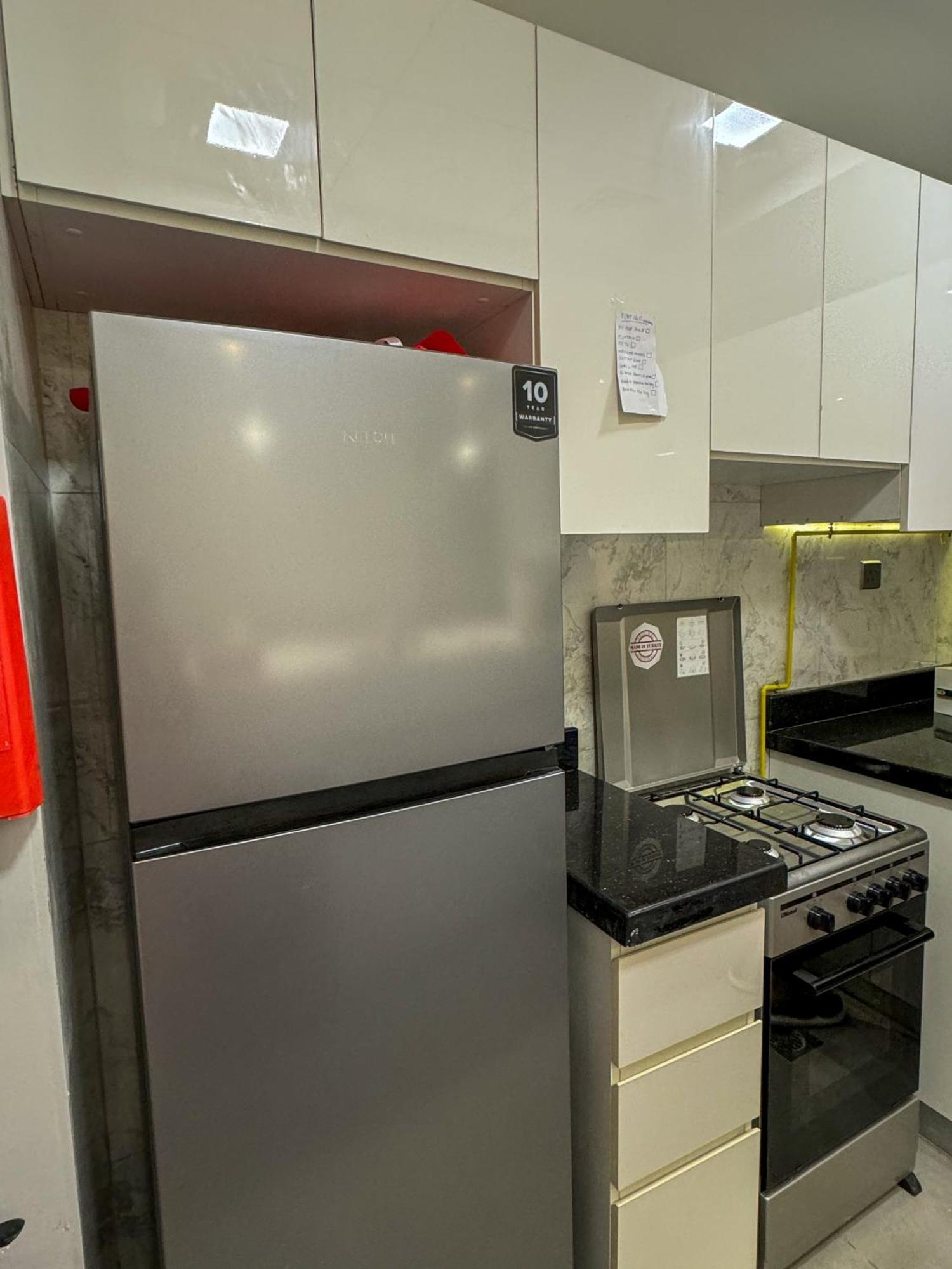 Homestay Shared Private In Downtown Business Bay *