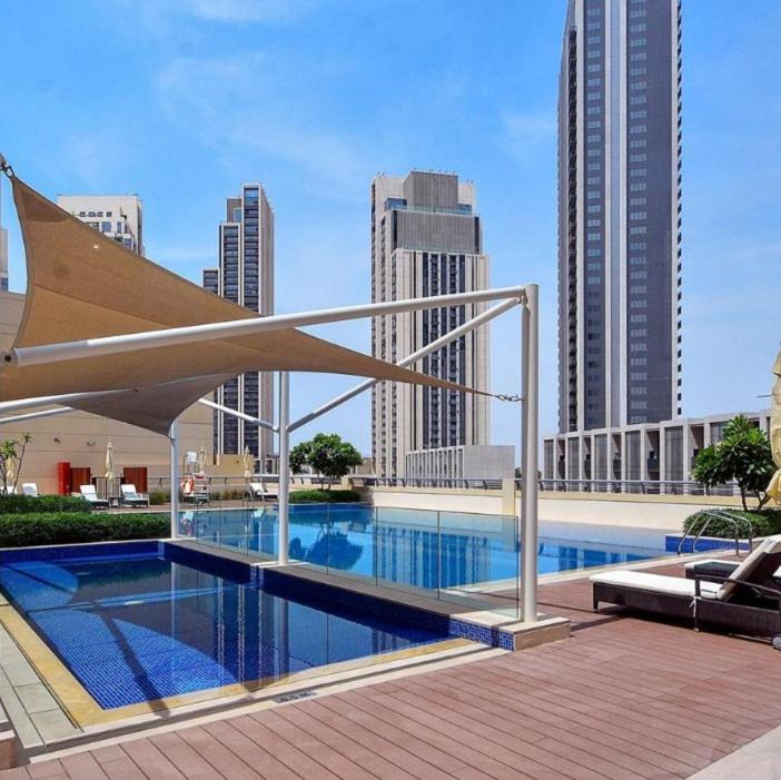 2br In Harbour Views