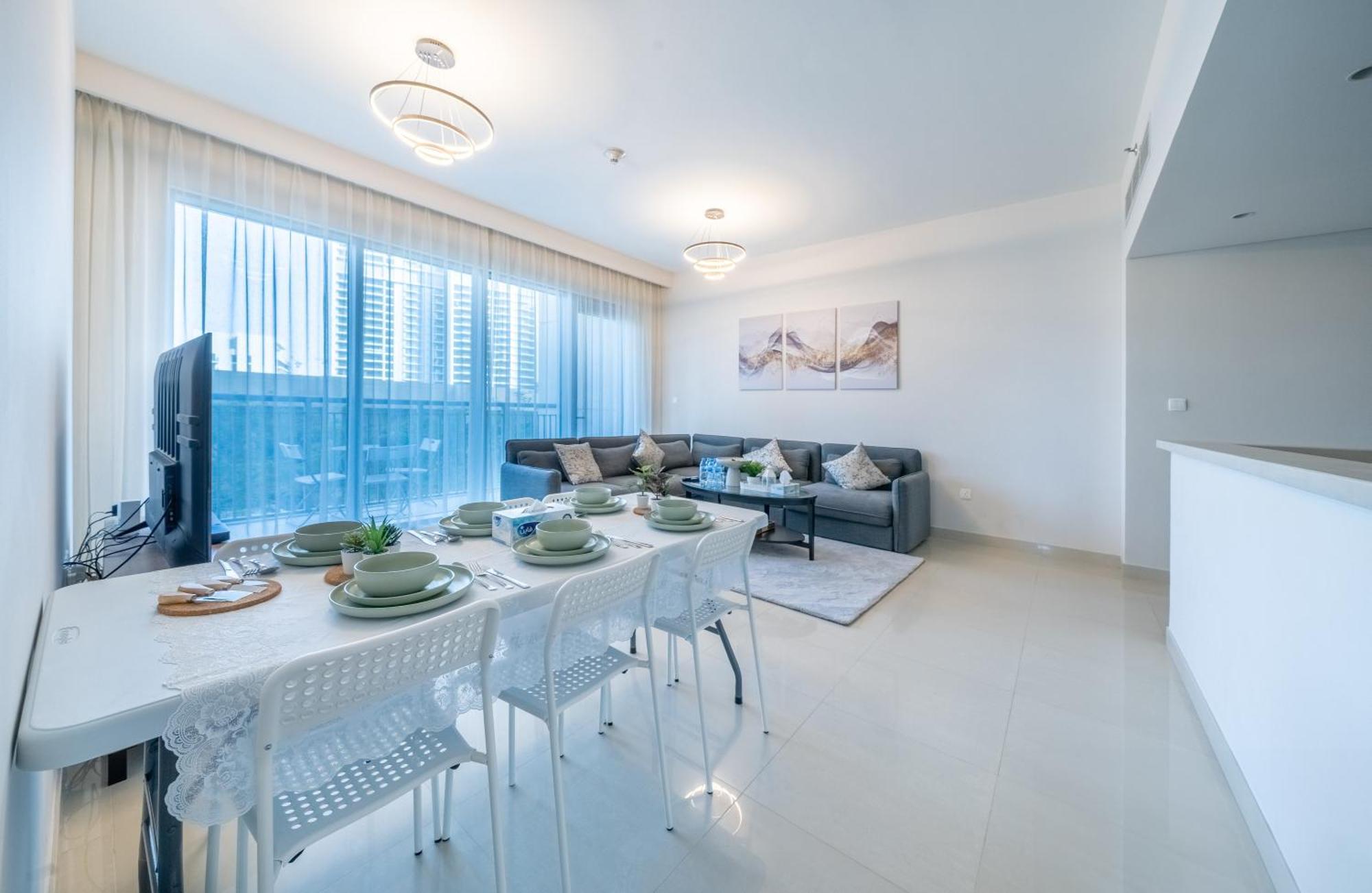 Apartment 2br In Harbour Views Dubai