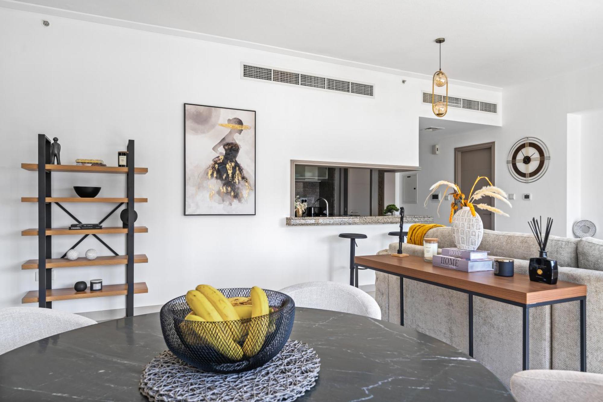 Skyline Retreat - South Ridge 2 - Downtown Apartment