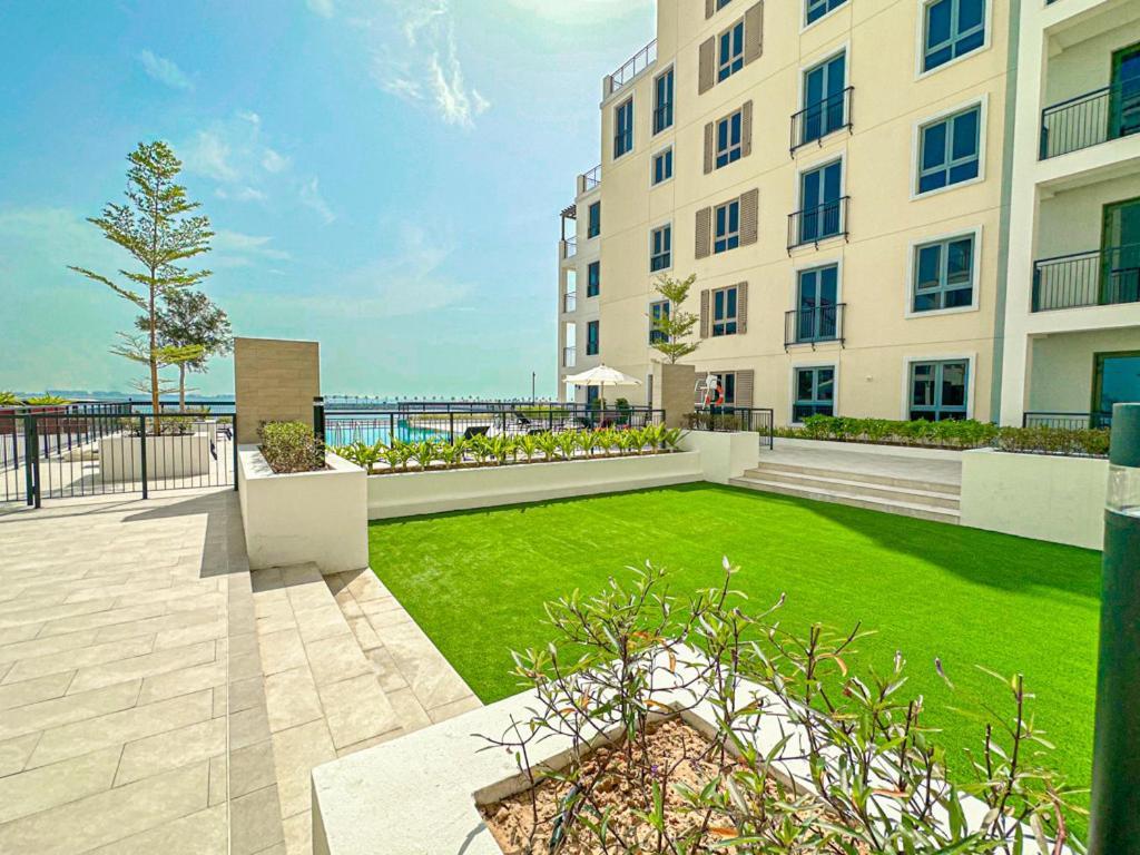 Higuests - Luxurious Boho 2br In La Apartment