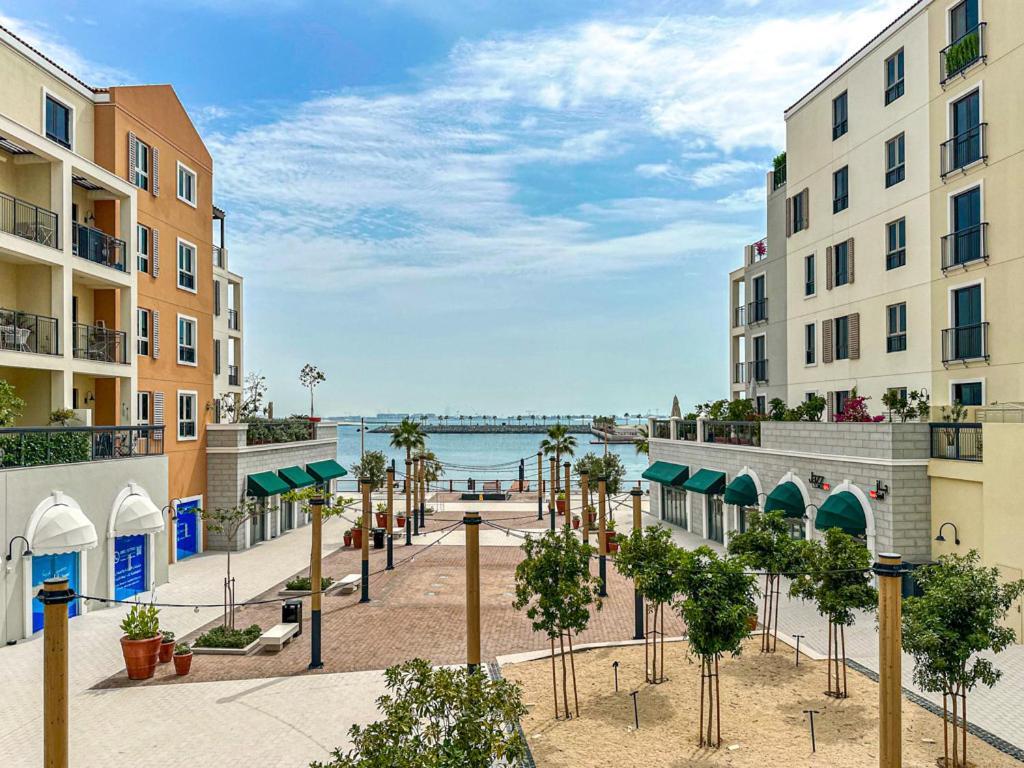 Higuests - Luxurious Boho 2br In La Dubai