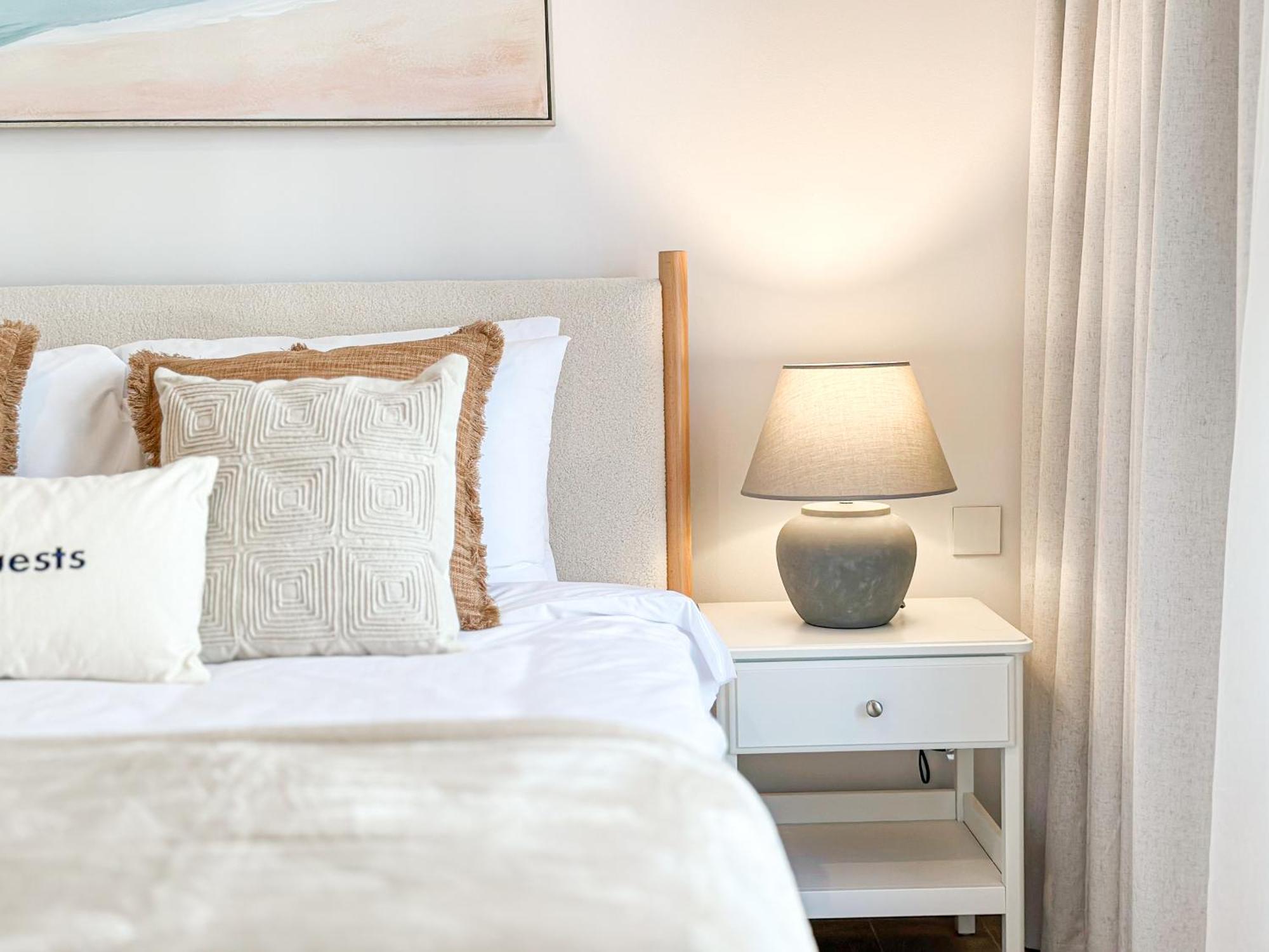 Higuests - Luxurious Boho 2br In La Apartment