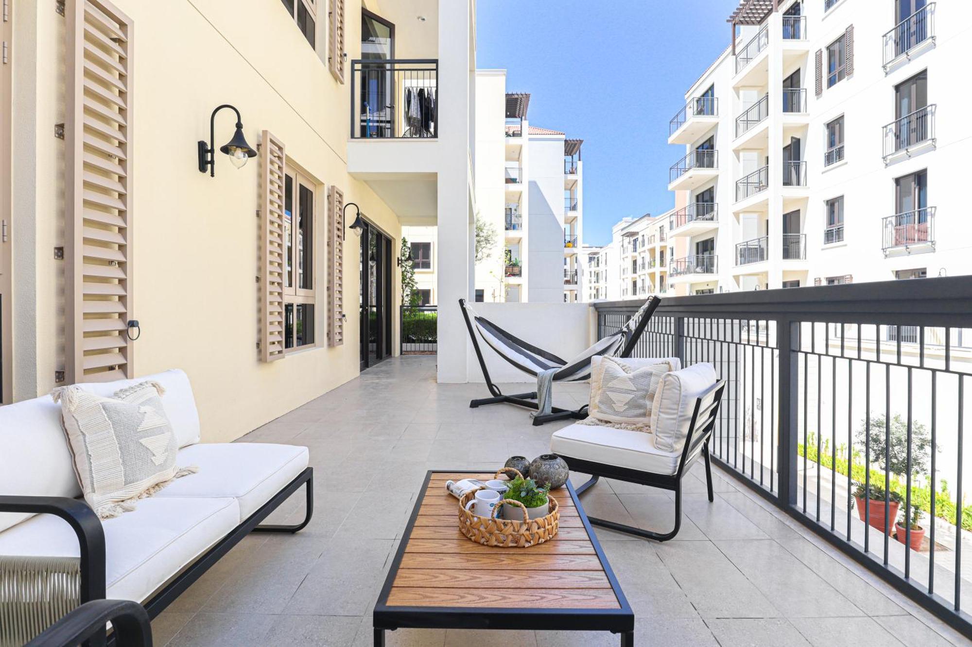 Higuests - Luxurious Boho 2br In La Apartment