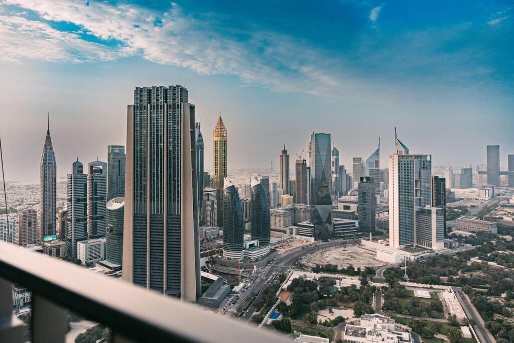 First Class 2br With Downtown View Apartment