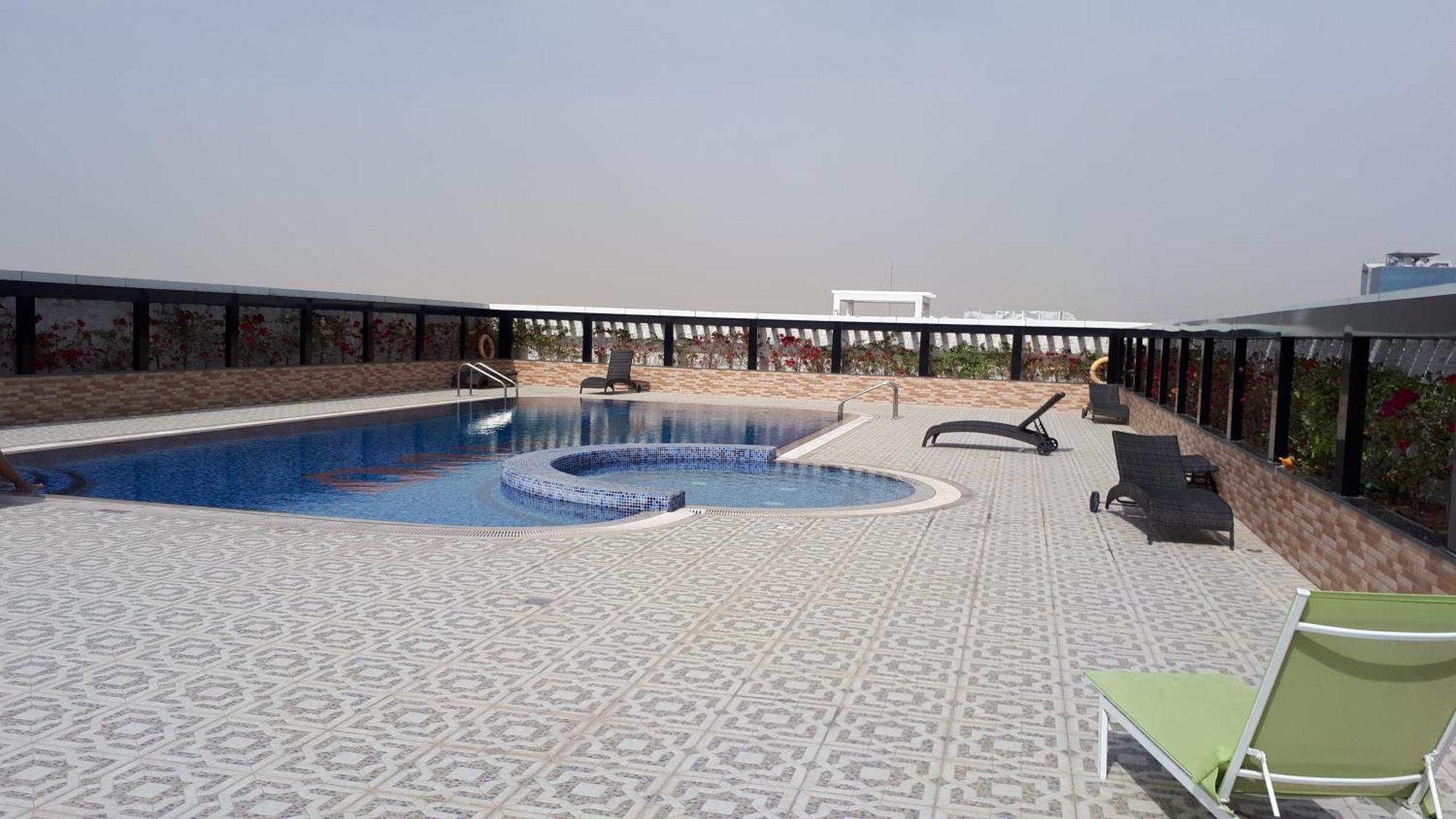 Remarkable 2-bed In Apartment Dubai