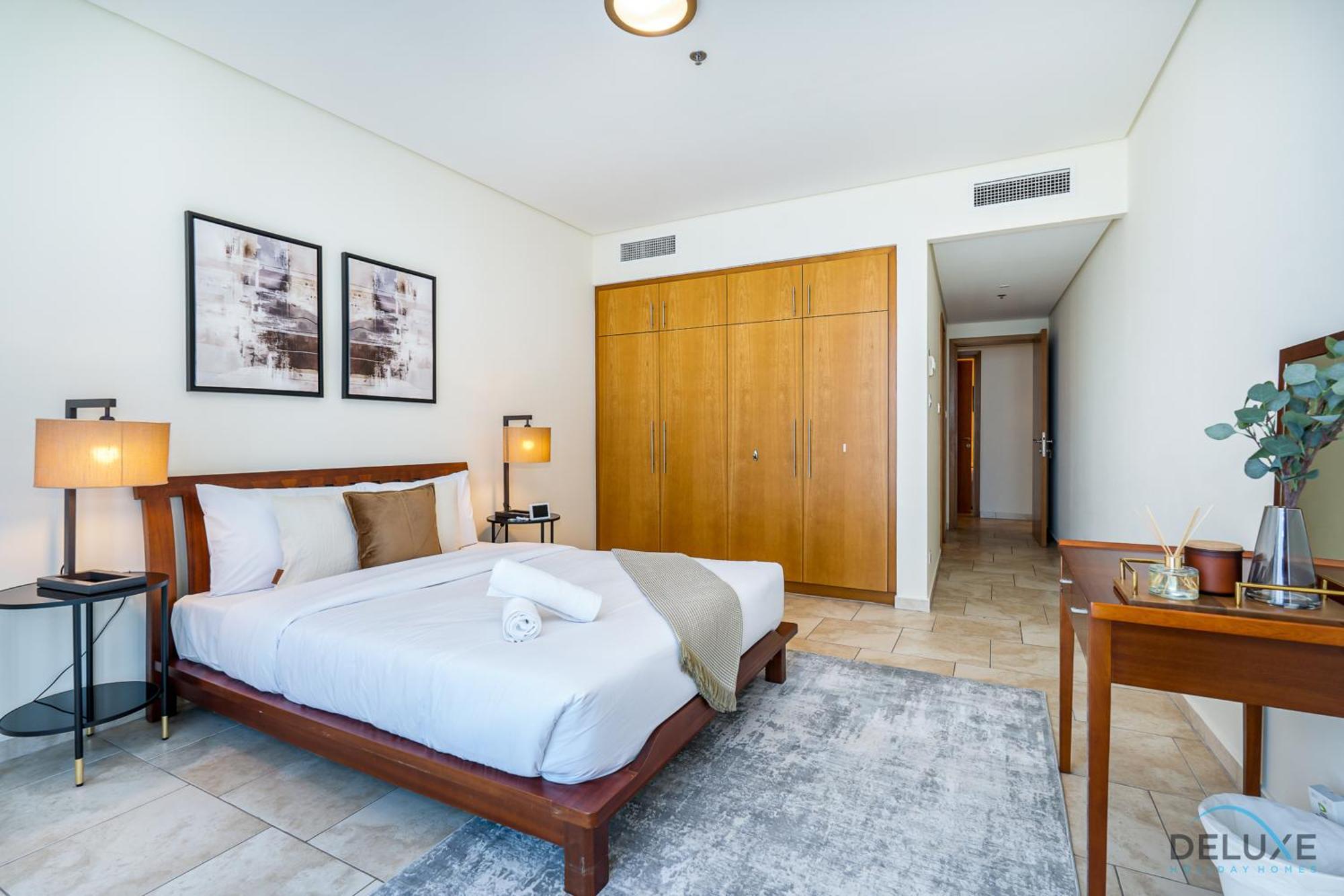 Sophisticated 3br W/ Assistant's At Al Fattan Marine Towers 2 Jbr By Deluxe Homes