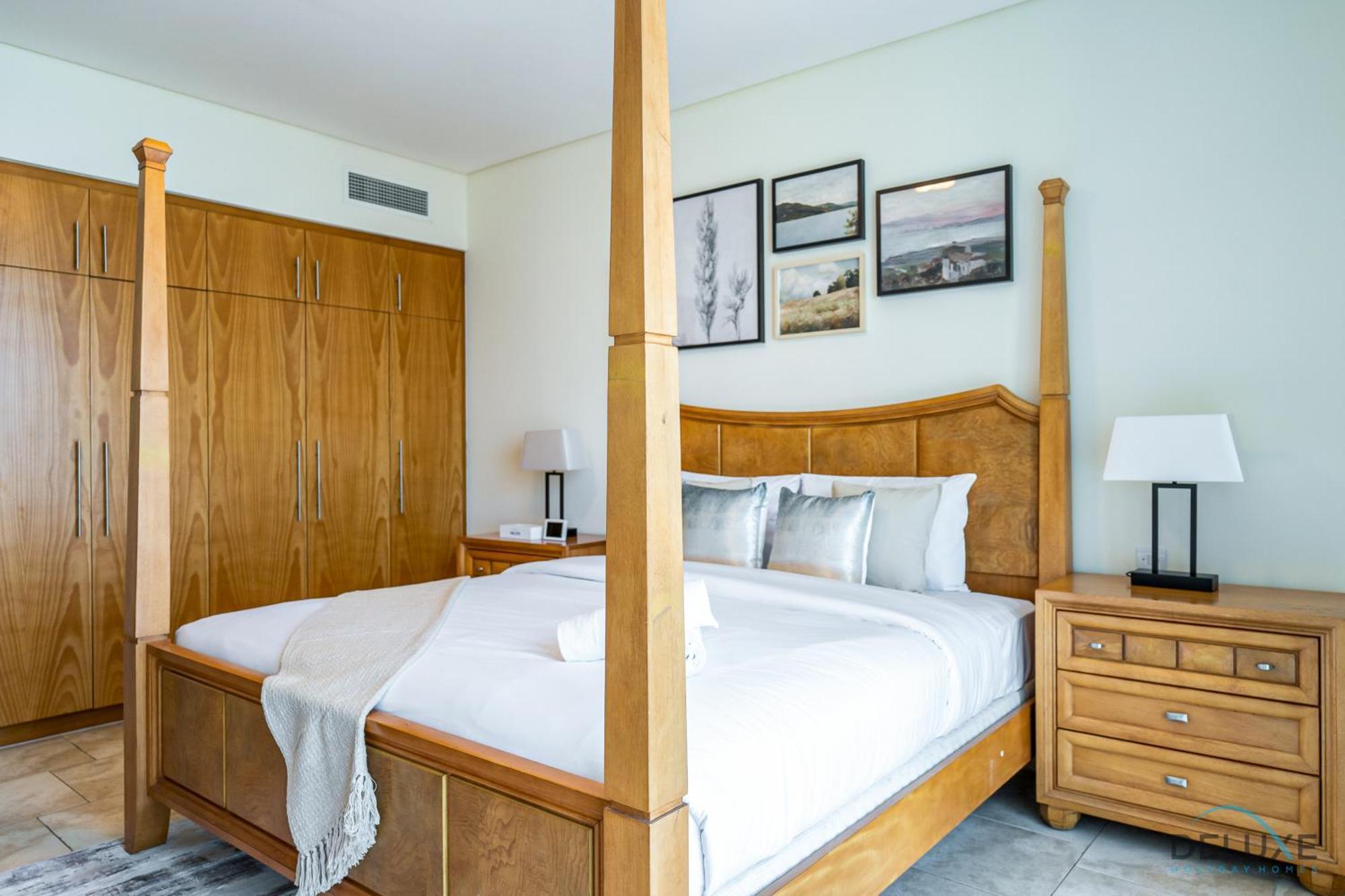 Sophisticated 3br W/ Assistant's At Al Fattan Marine Towers 2 Jbr By Deluxe Homes Apartment *