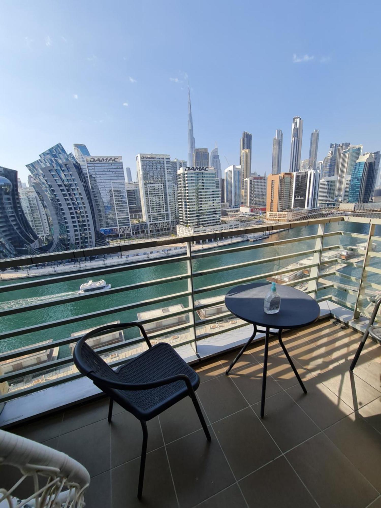 Big 1 Bedroom Direct Burj Khalifa And Canal View