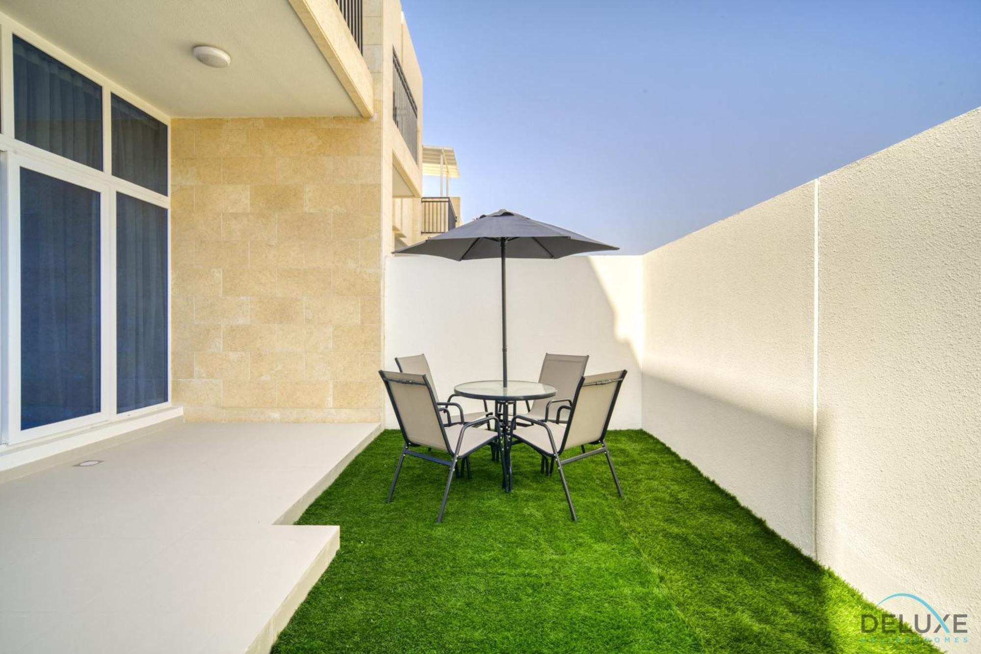 Apartment Exquisite 4br Townhouse At Damac Hills 2, Dubailand By Deluxe Homes Dubai