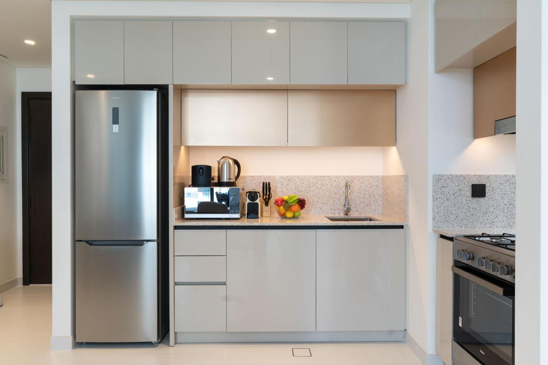 Elegant 1bhk Front Perfect Getaway