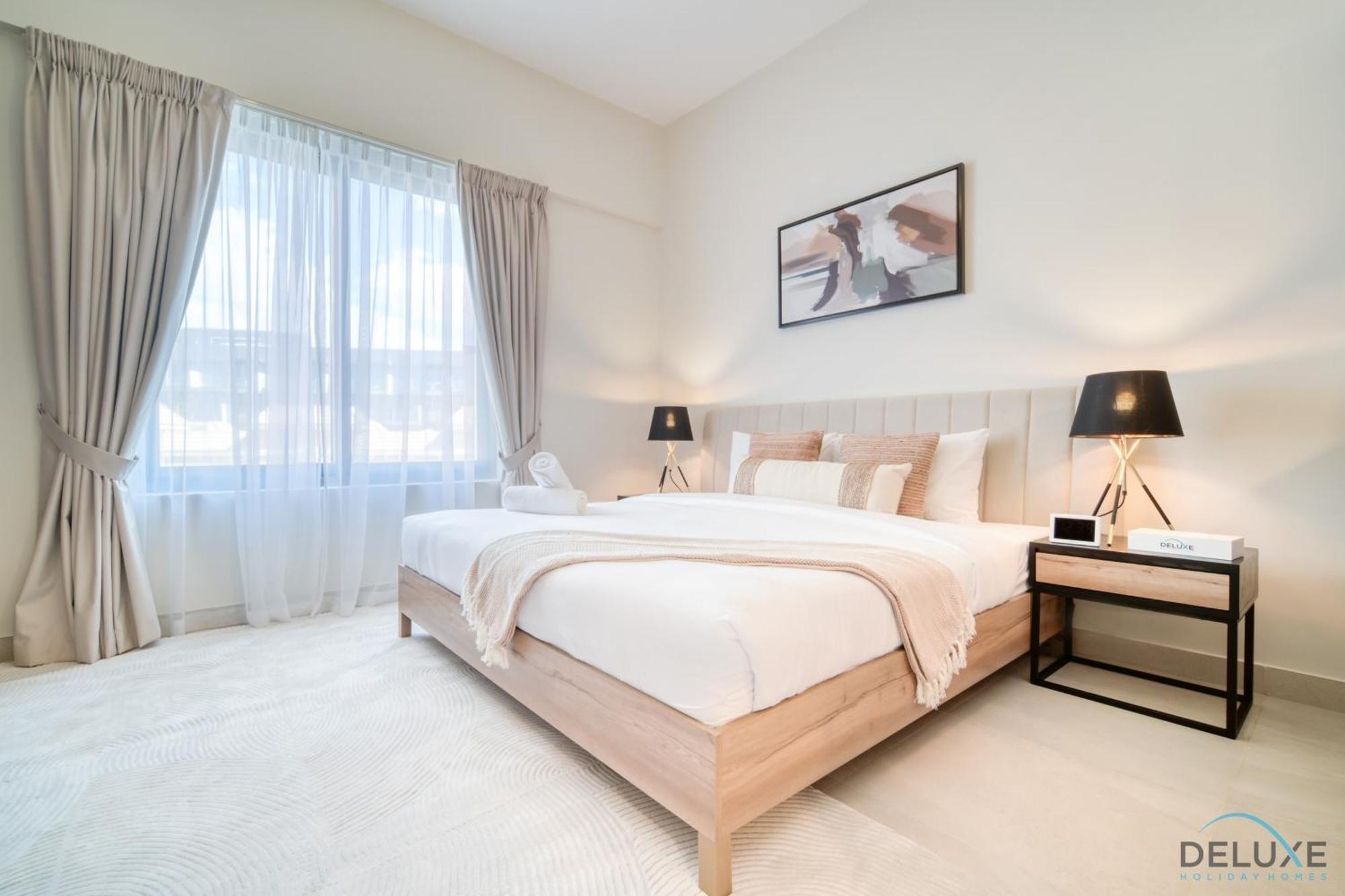 Apartment Stylish At Casa Grande, Jvc By Deluxe Homes *