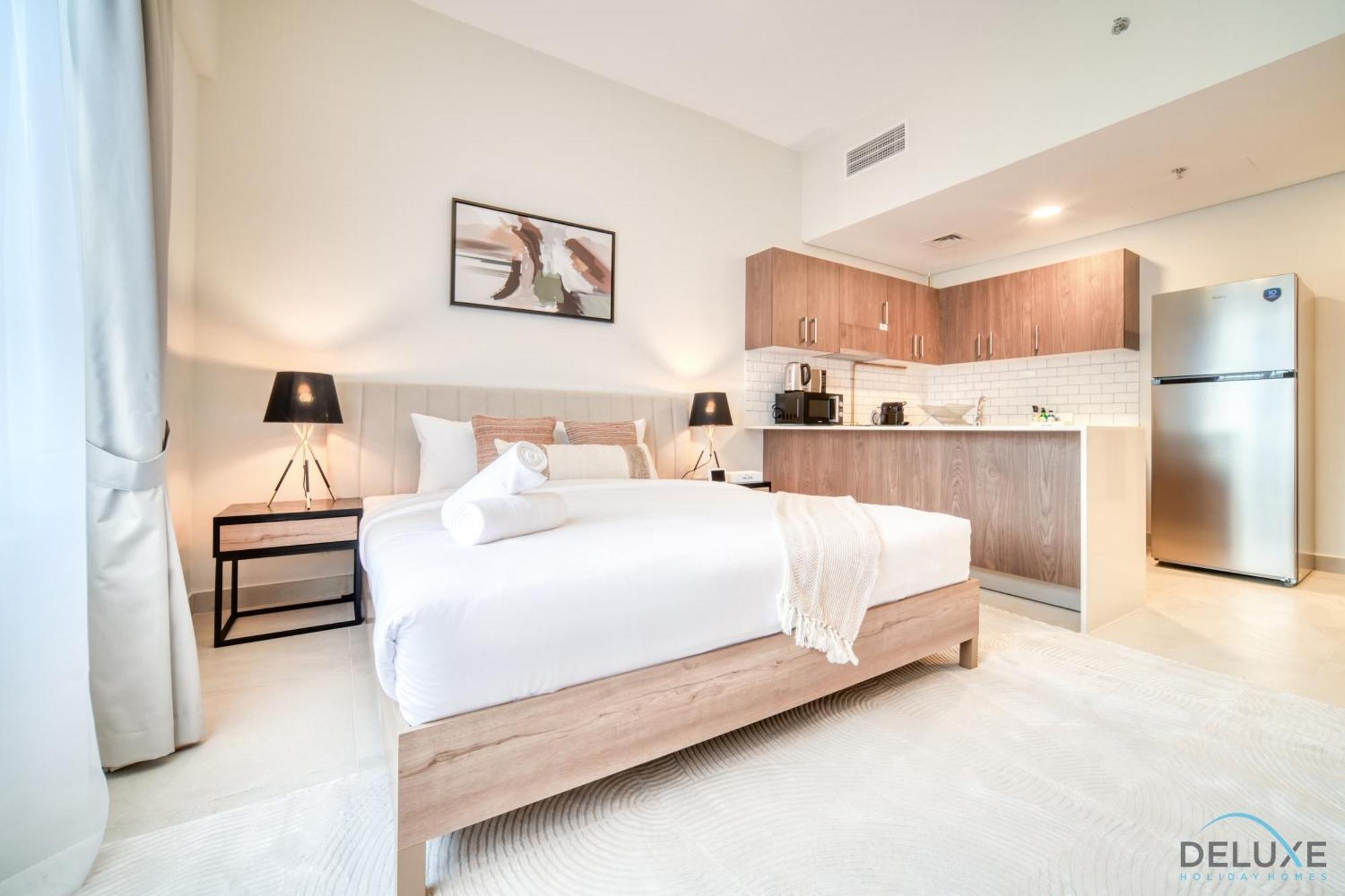 Stylish At Casa Grande, Jvc By Deluxe Homes *