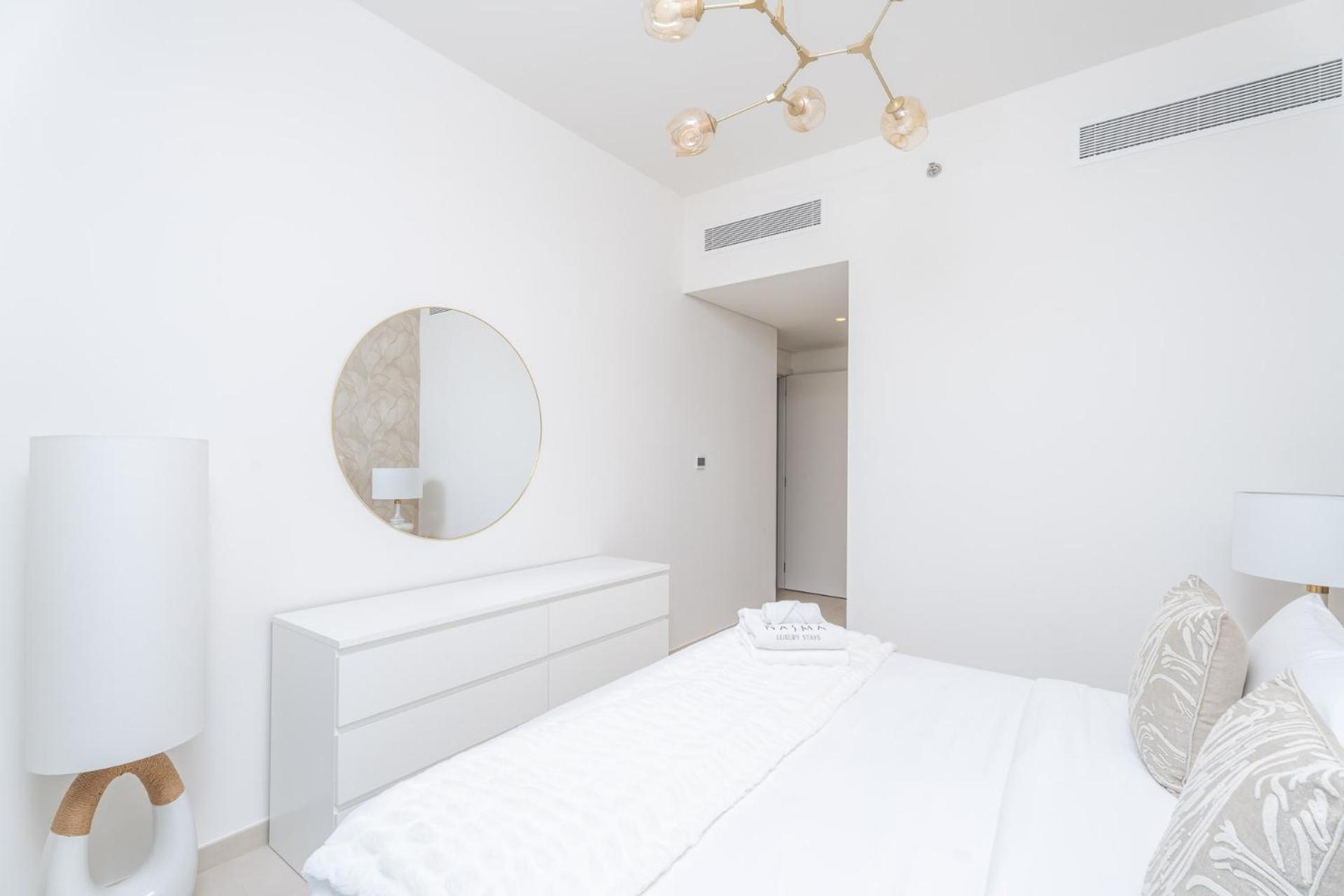 Nasma Luxury - View Luxury 2br With Balcony Apartment Dubai