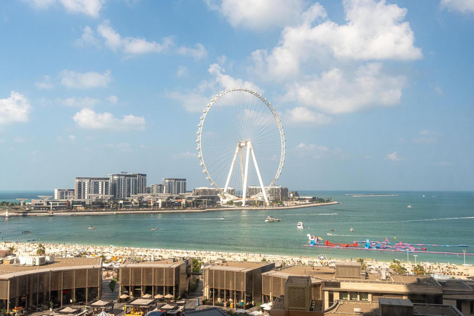 7 Beds / Jbr / Sea, Jbr And Ain Views / 3 Min Walk From Jbr / Large Groups And Families / Ideal Vacation Location Dubai
