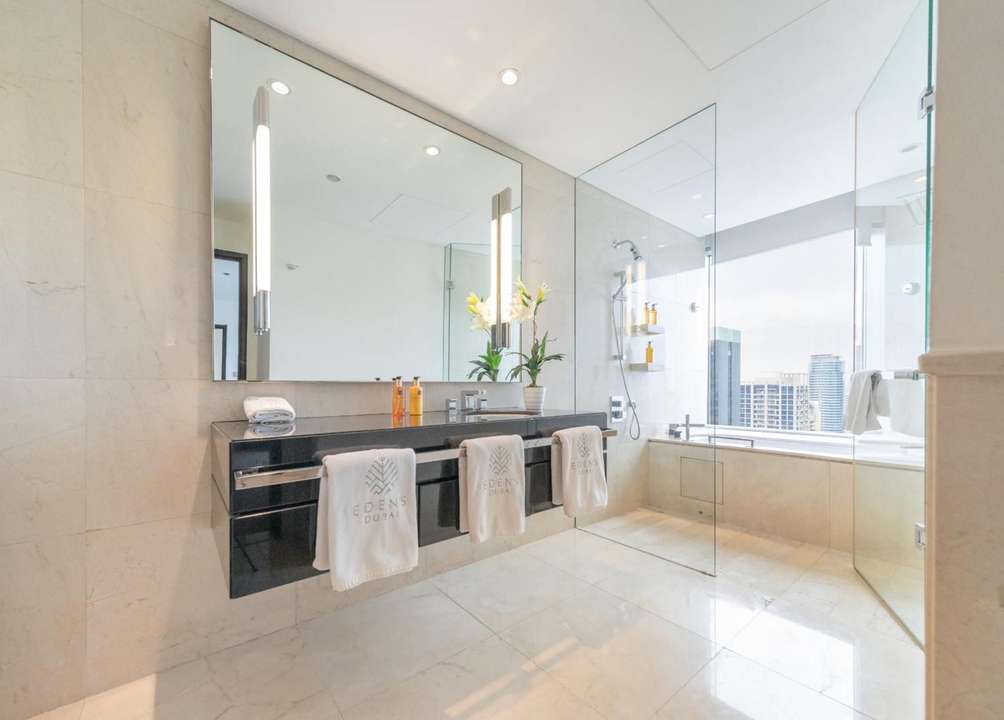Eden's Homes & - Jw Marriott Marina Residences
