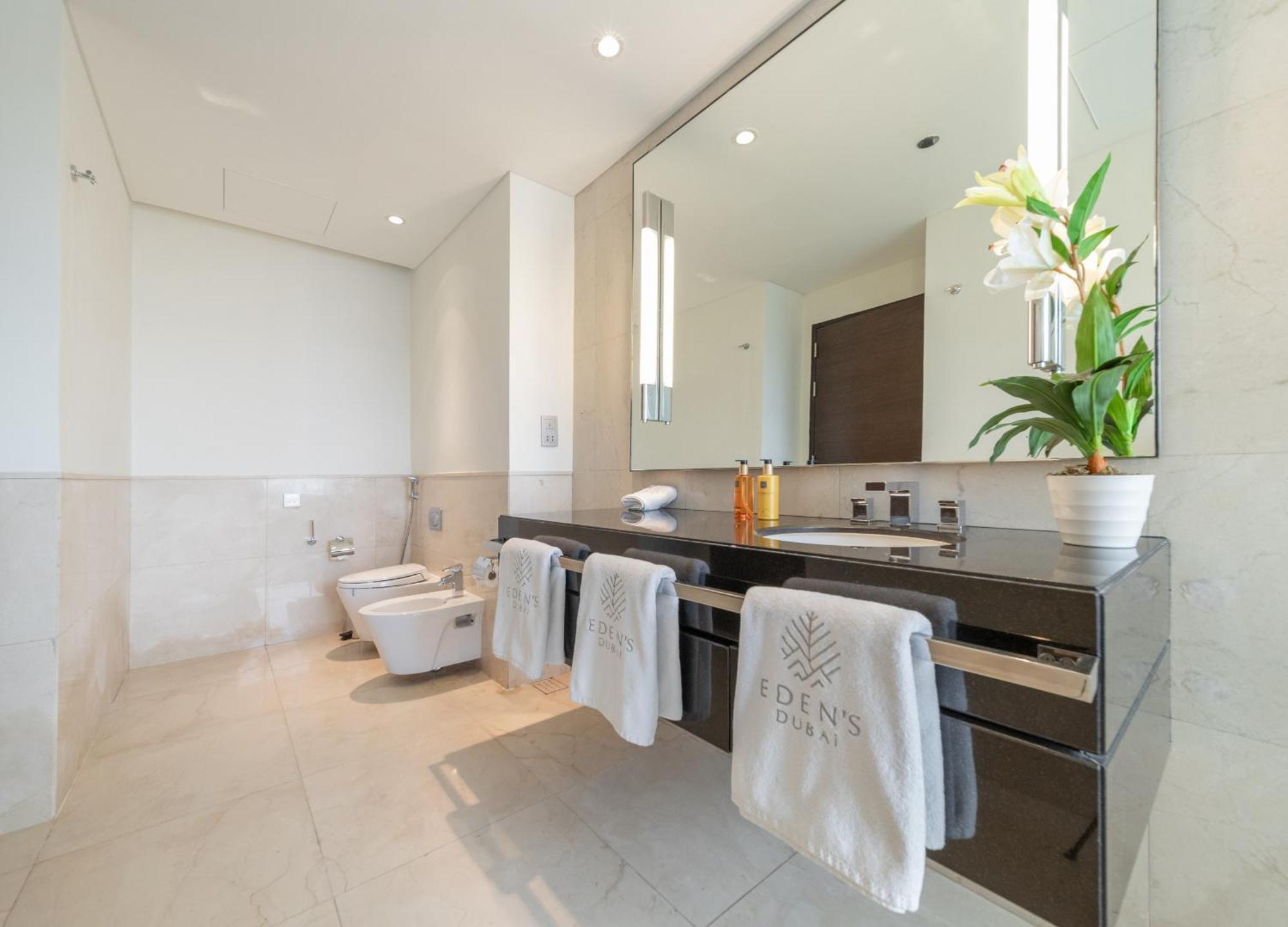Eden's Homes & - Jw Marriott Marina Residences Apartment *