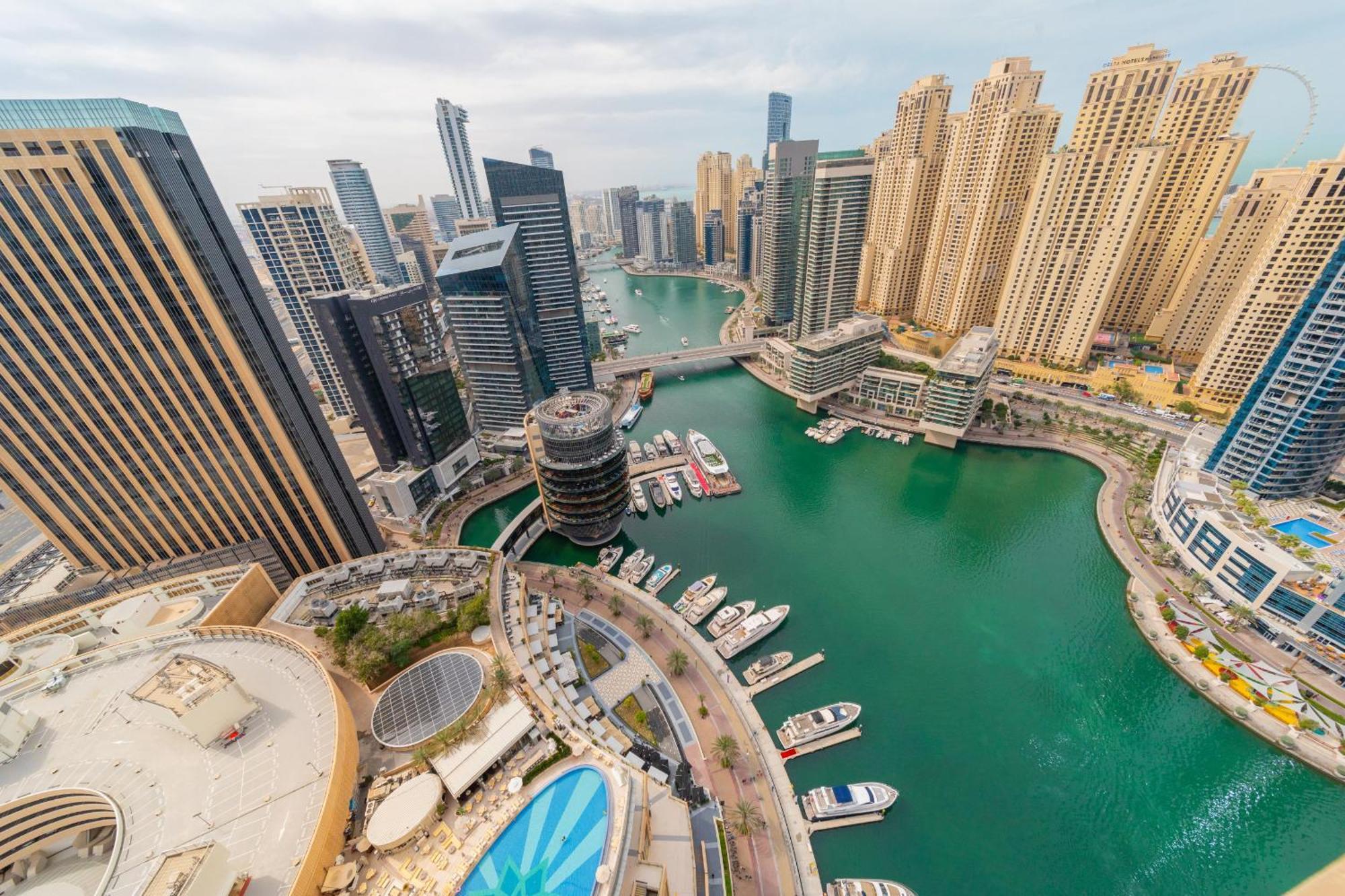 Eden's Homes & - Jw Marriott Marina Residences *
