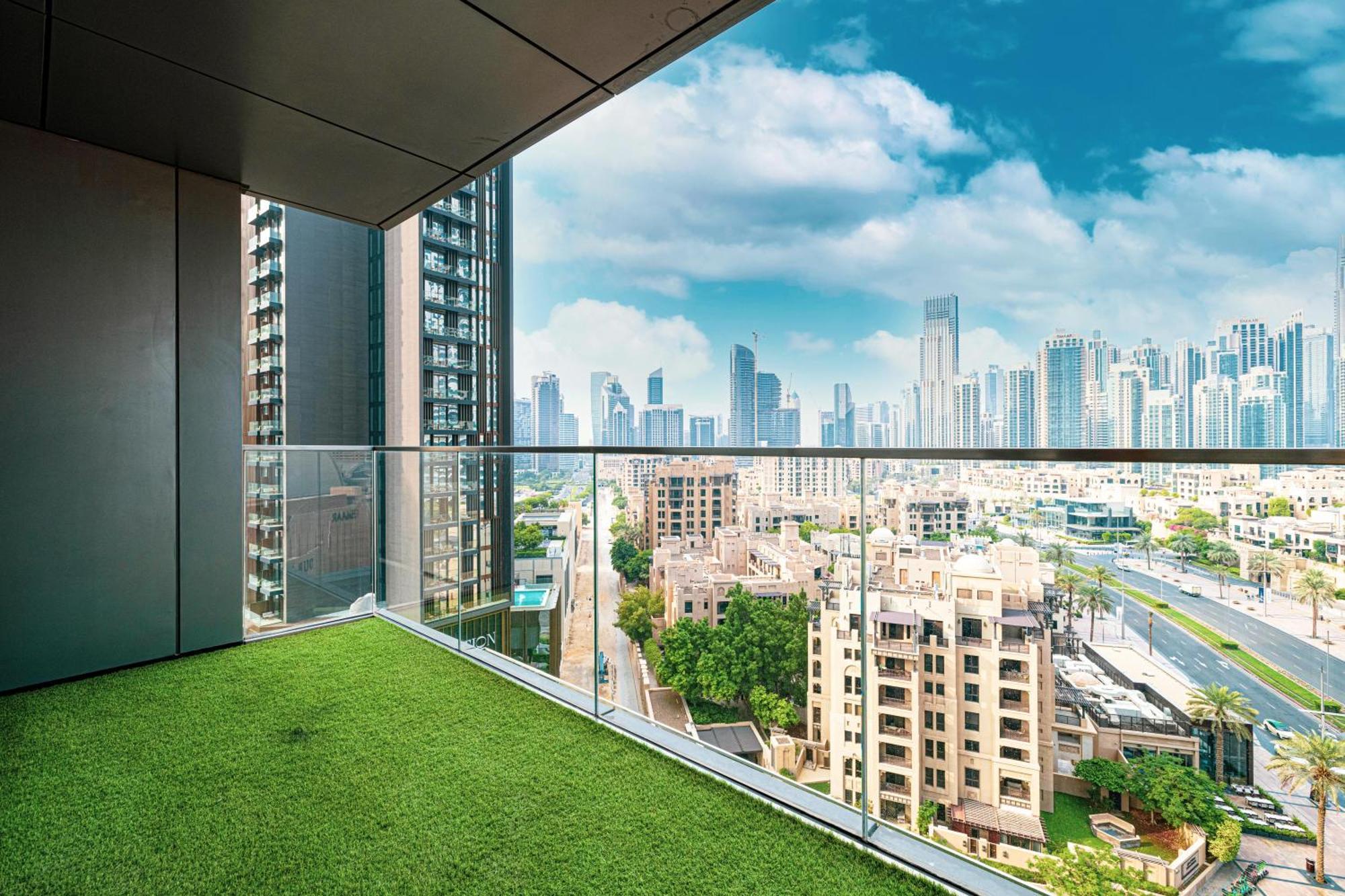 Modern 3br + Maid Connected To Mall Dubai