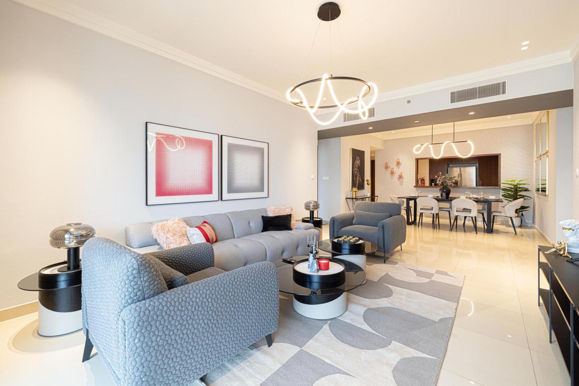 Apartment Modern 3br + Maid Connected To Mall *