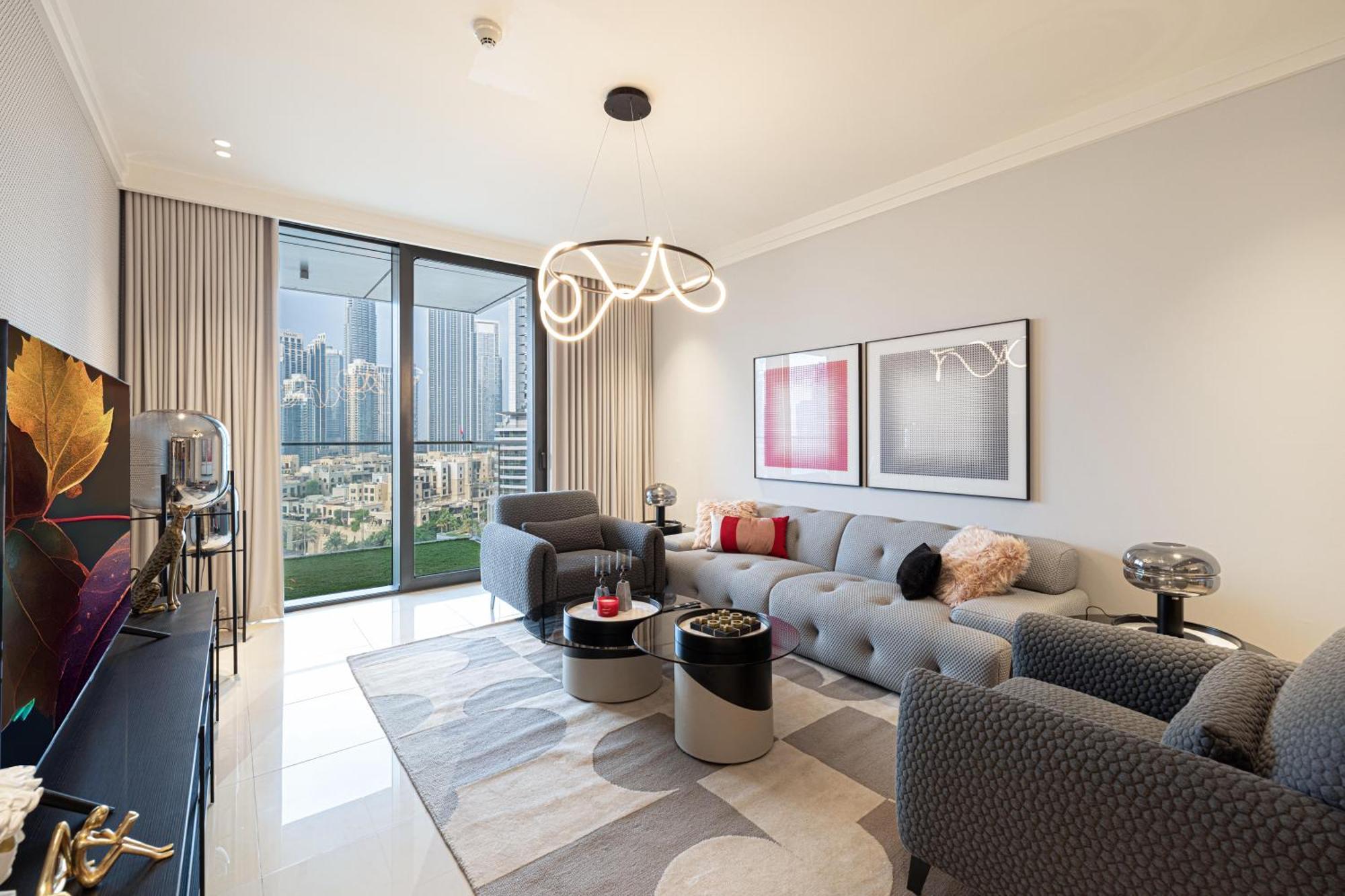 Apartment Modern 3br + Maid Connected To Mall *