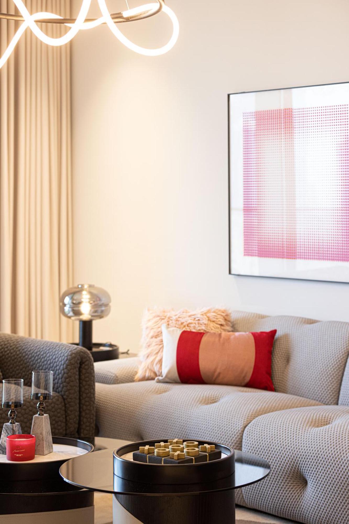 Modern 3br + Maid Connected To Mall Apartment Dubai