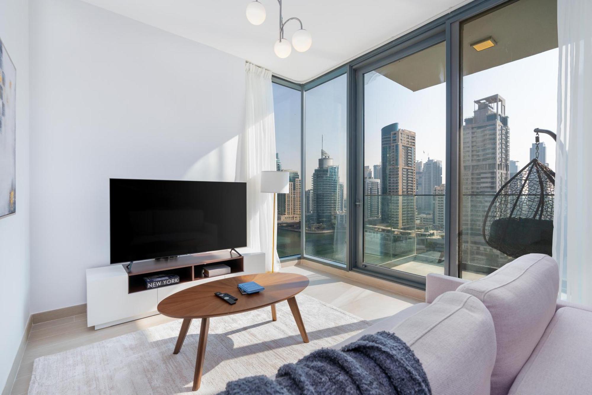 Modern 2br At Liv Apartment *