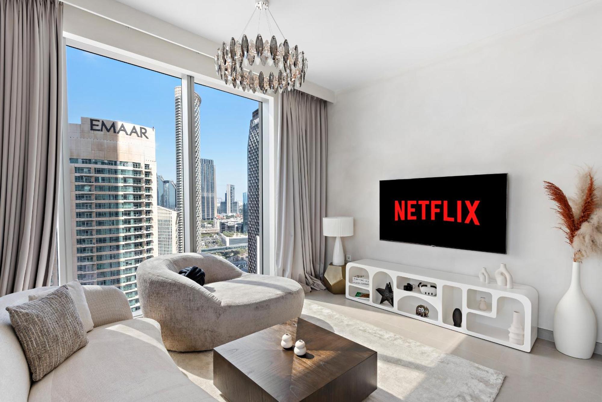 Vayk - Elegant Two Bedroom In Downtown Apartment Dubai