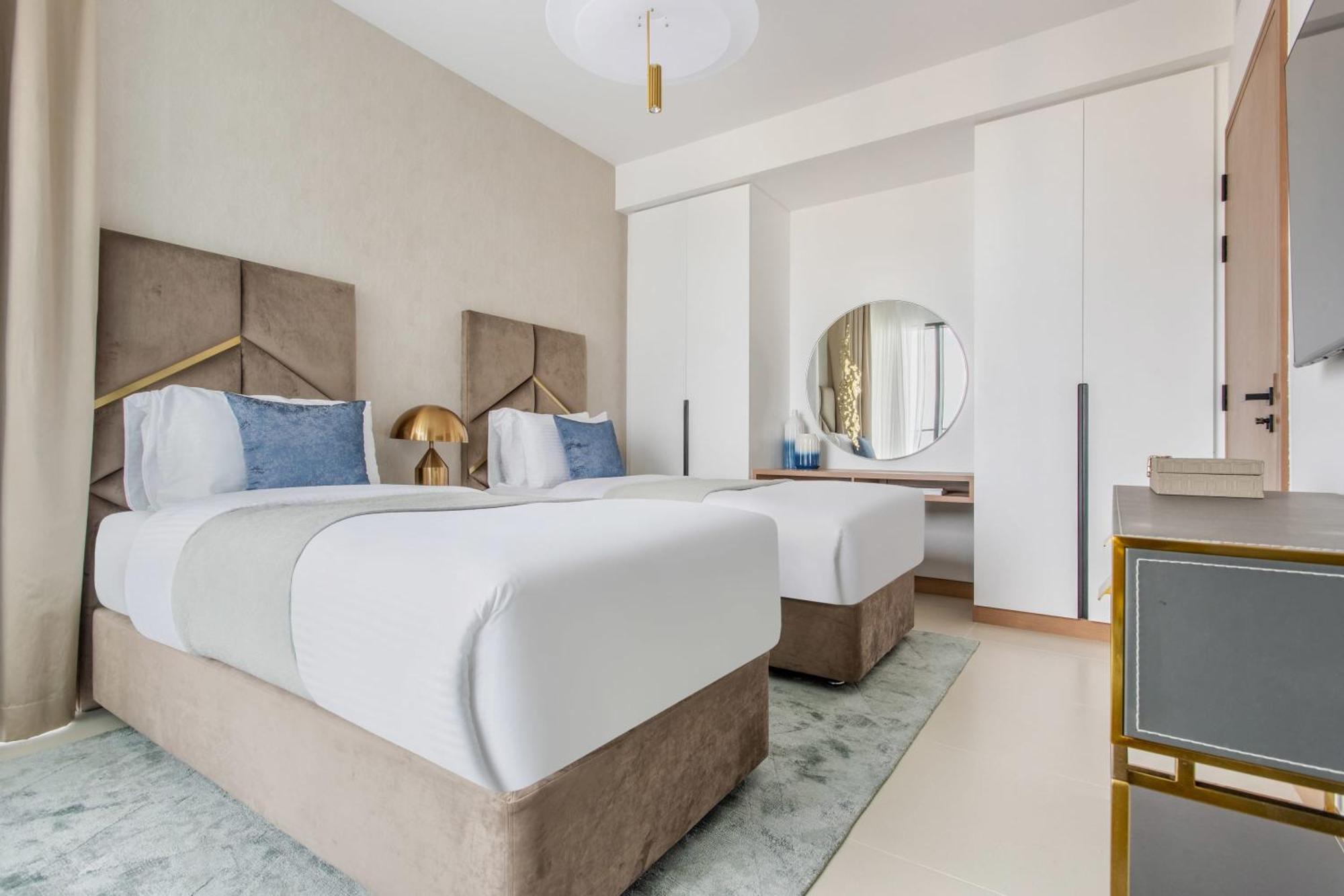Frank Porter - Vida Residences Apartment Dubai