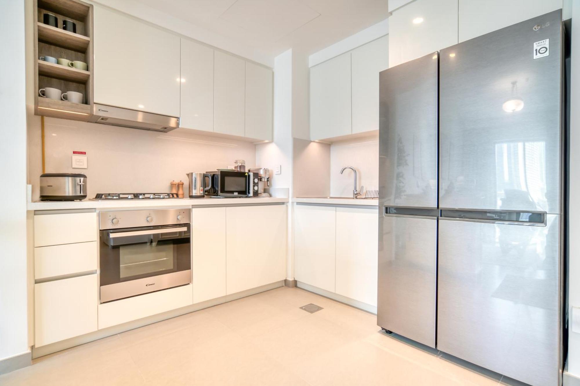 Apartment Downtown - 2br With Burj Khalifa View