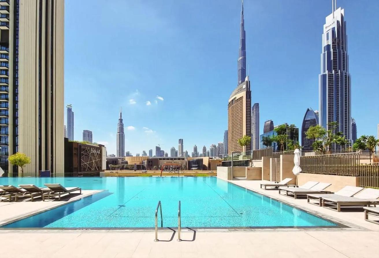 Downtown - 2br With Burj Khalifa View