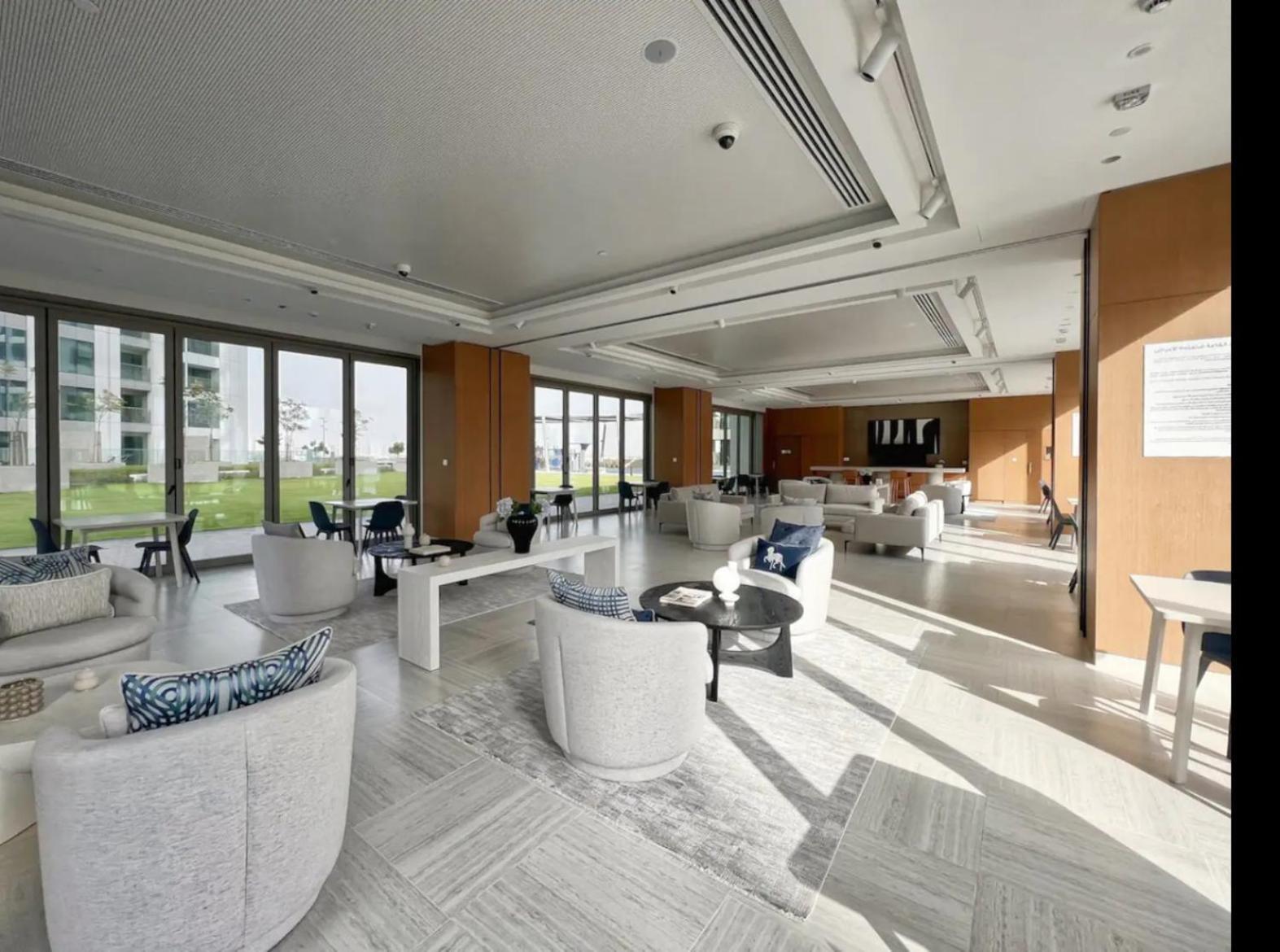 Apartment Daniels 2br At Downtown With Burj Khalifa View Dubai