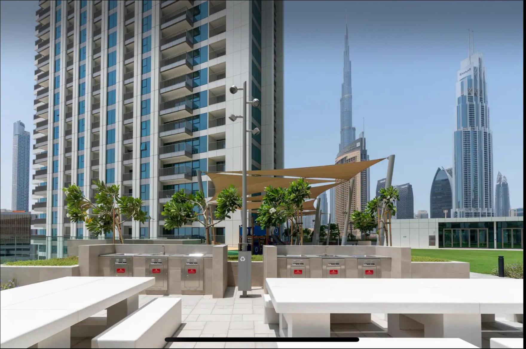Daniels 2br At Downtown With Burj Khalifa View * Dubai
