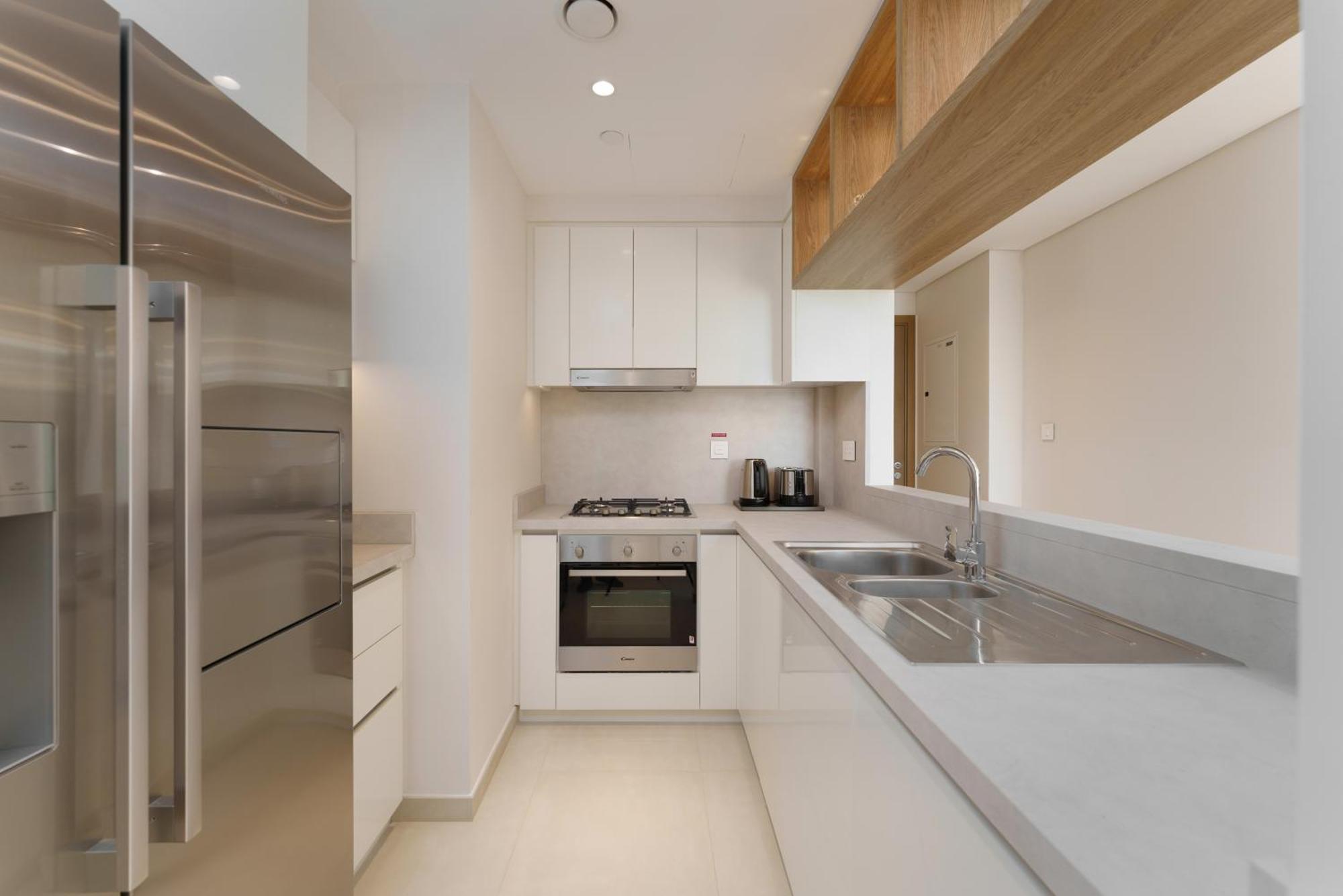 Daniels 2br At Downtown With Burj Khalifa View Dubai