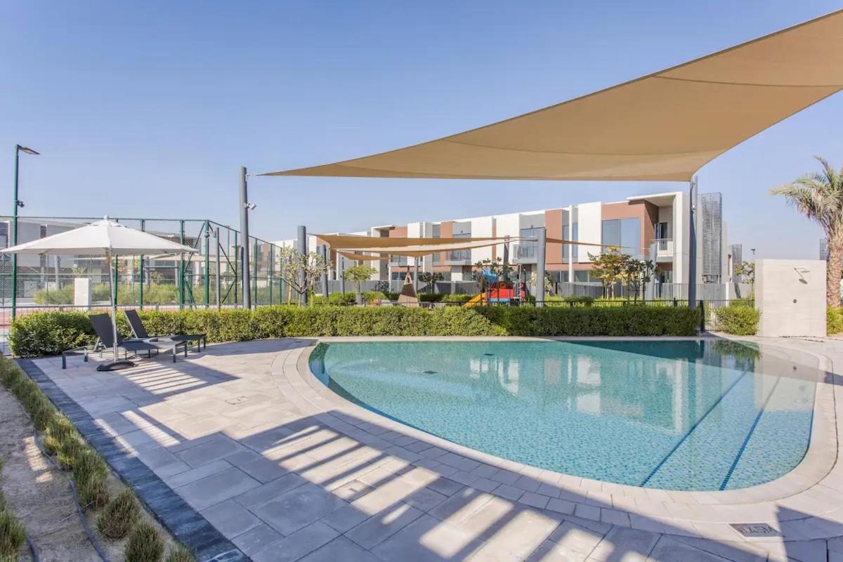 Brand New 3br With Garden Dubai