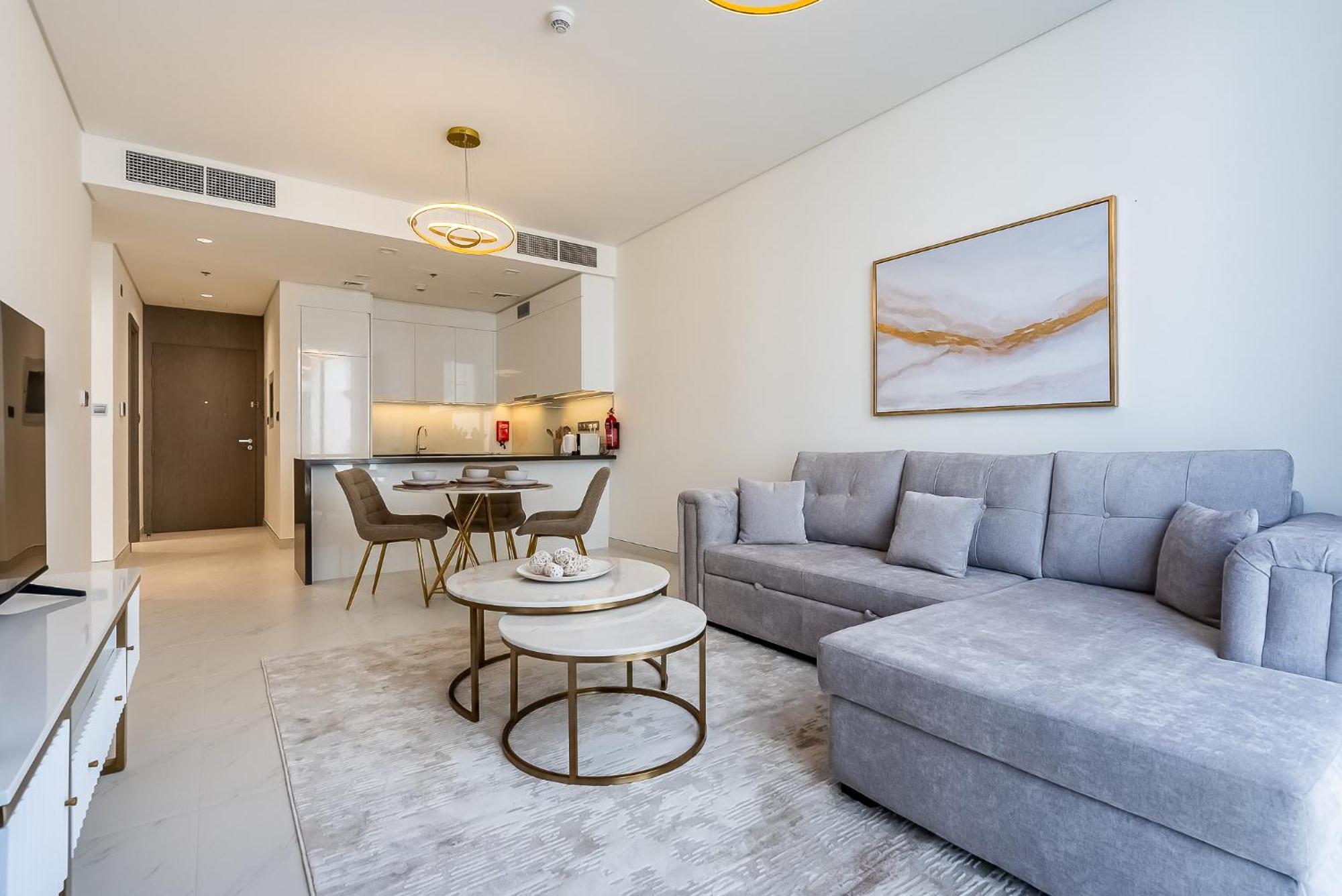 District One I Mbr I Lagoons View Apartment