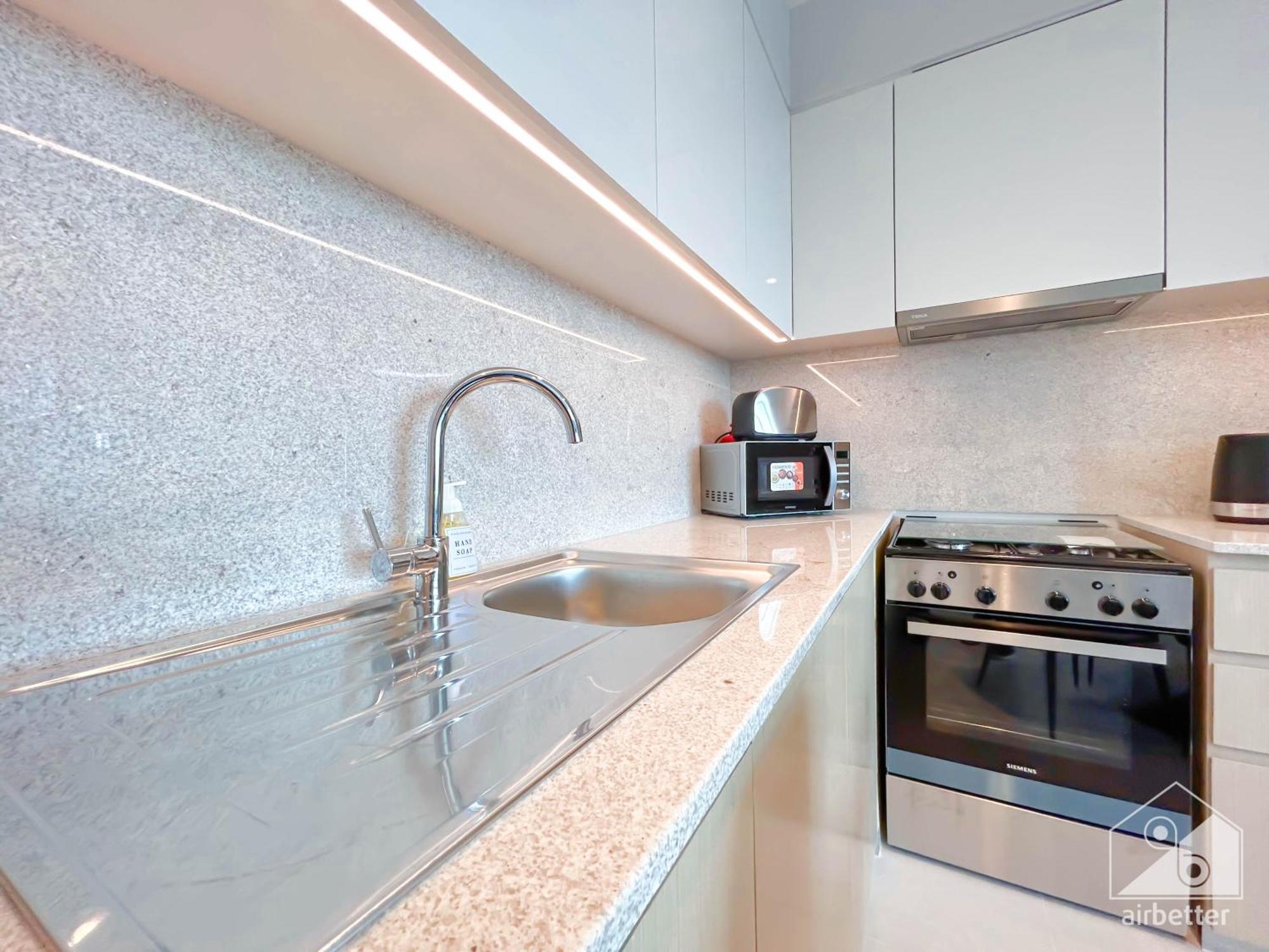 Apartment Luxury Burj Royale 1bedroom Incl Daily Housekeeping *