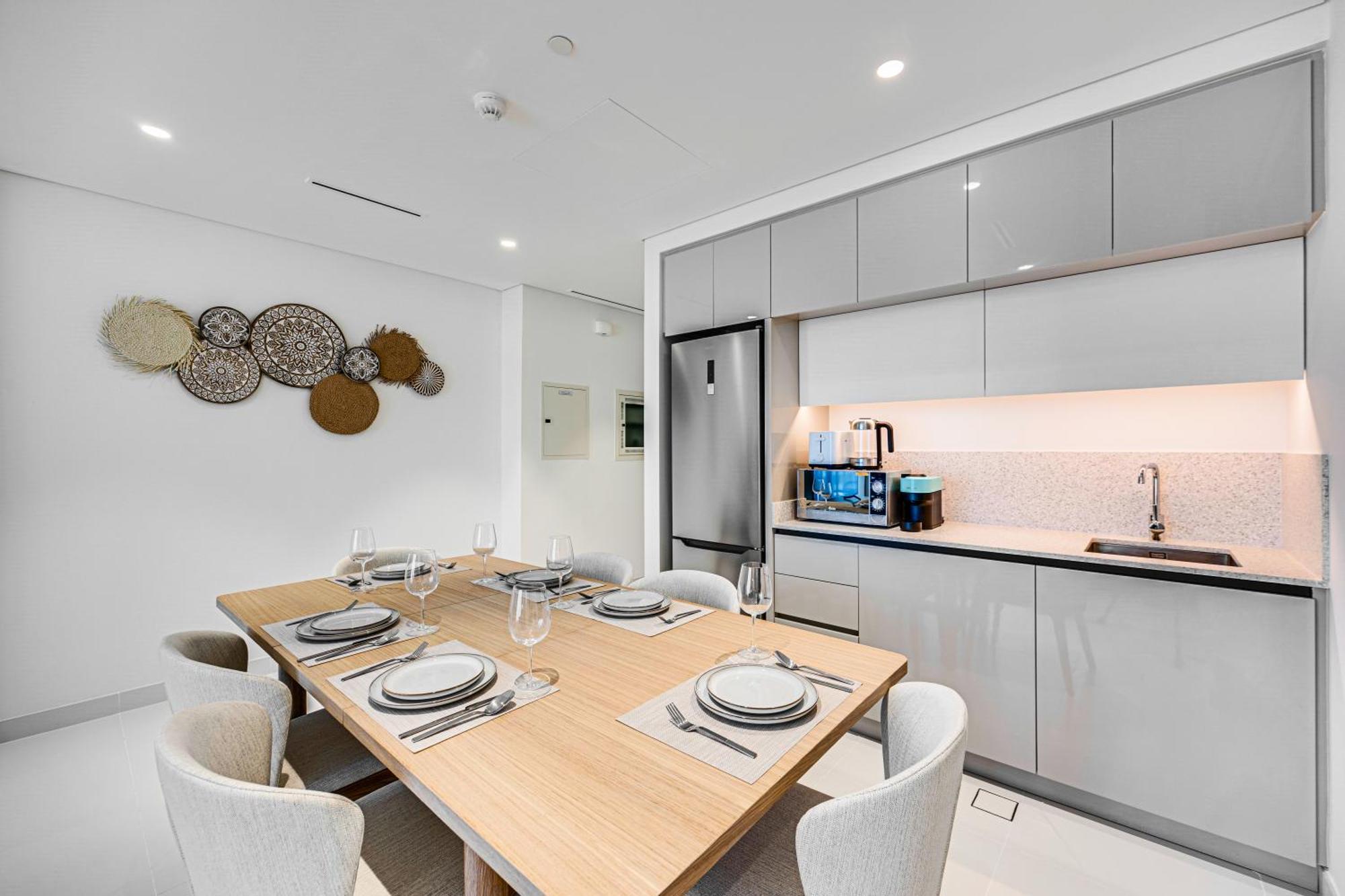 Marvelous Sea View With Access Apartment